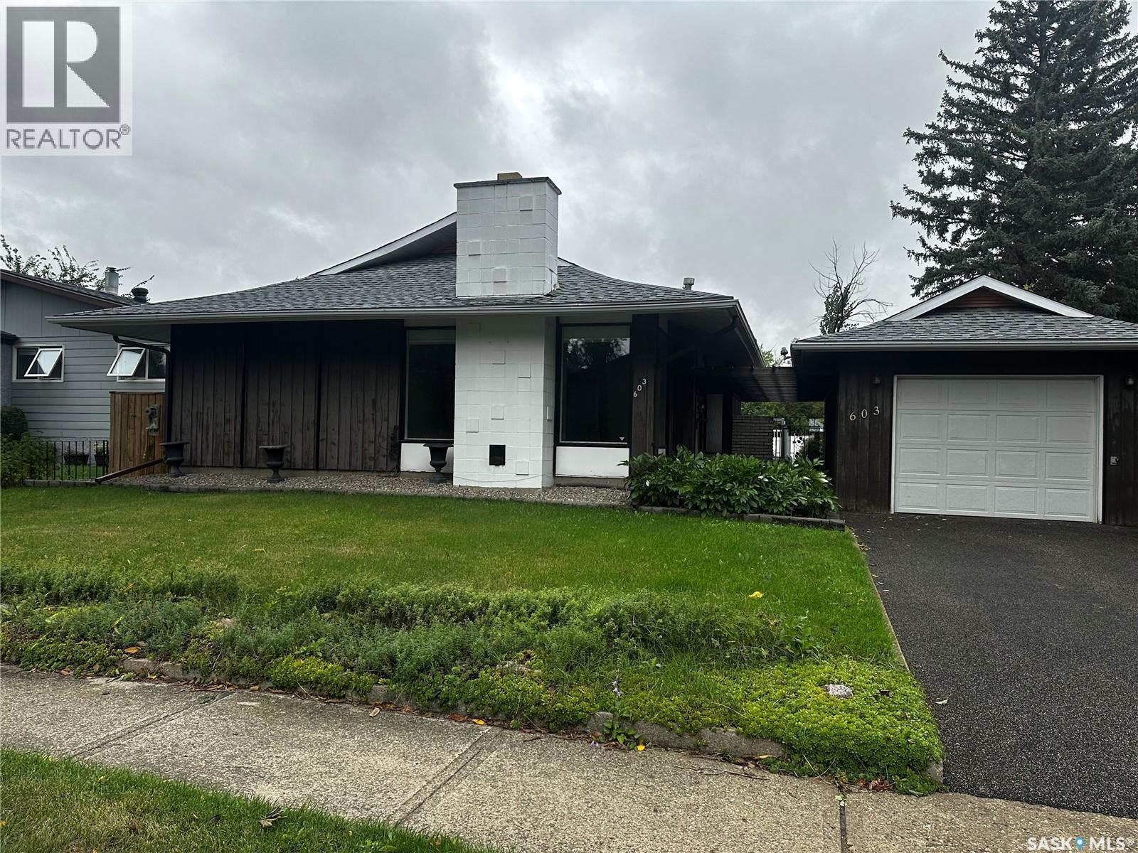 603 3rd AVENUE NW, weyburn, Saskatchewan