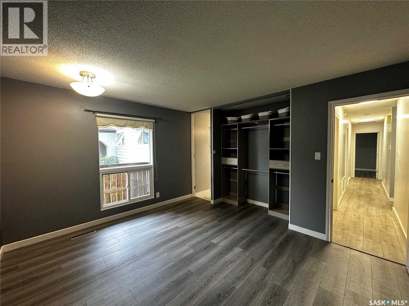 603 3rd Avenue Nw, Weyburn, Saskatchewan  S4H 1R2 - Photo 11 - SK047812