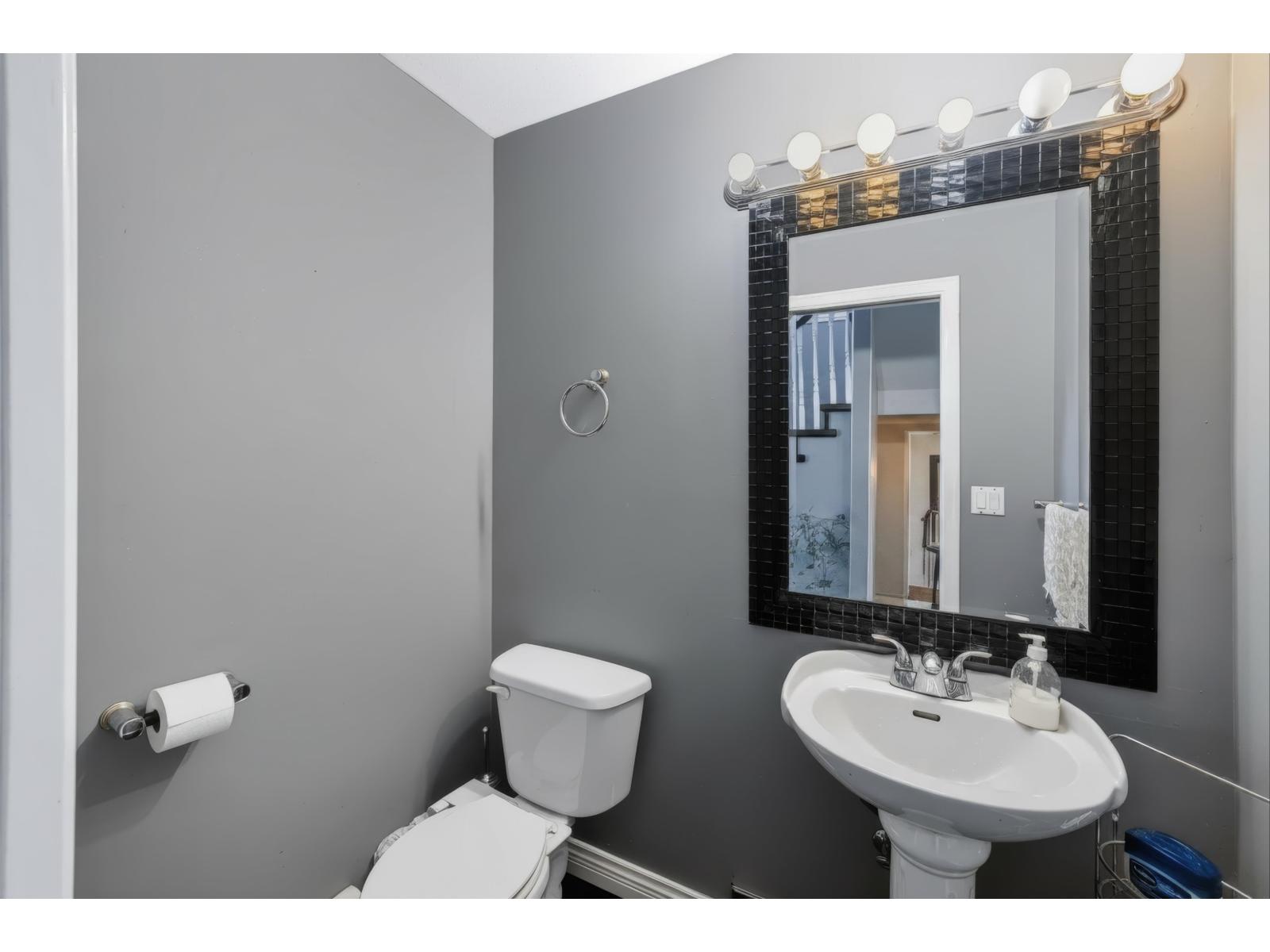 30758 Stellar Court, Abbotsford, British Columbia  V2T 6R5 - Photo 13 - R3161648