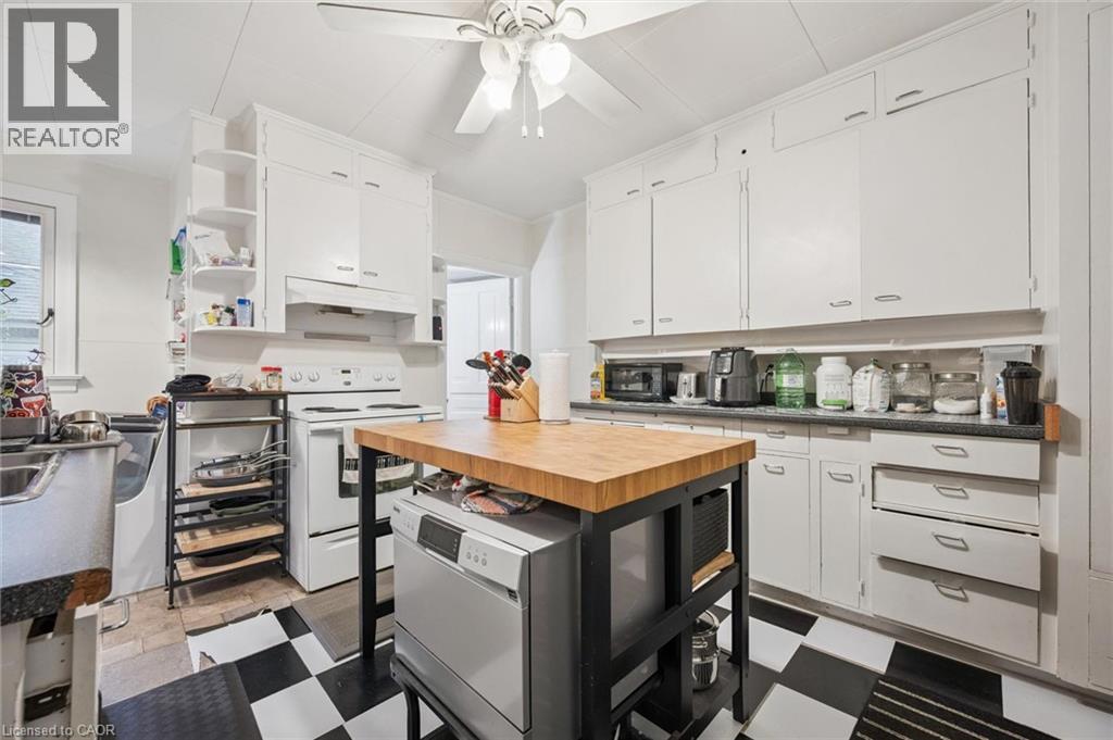 143 David Street, Kitchener, Ontario  N2G 1Y1 - Photo 5 - 40861195