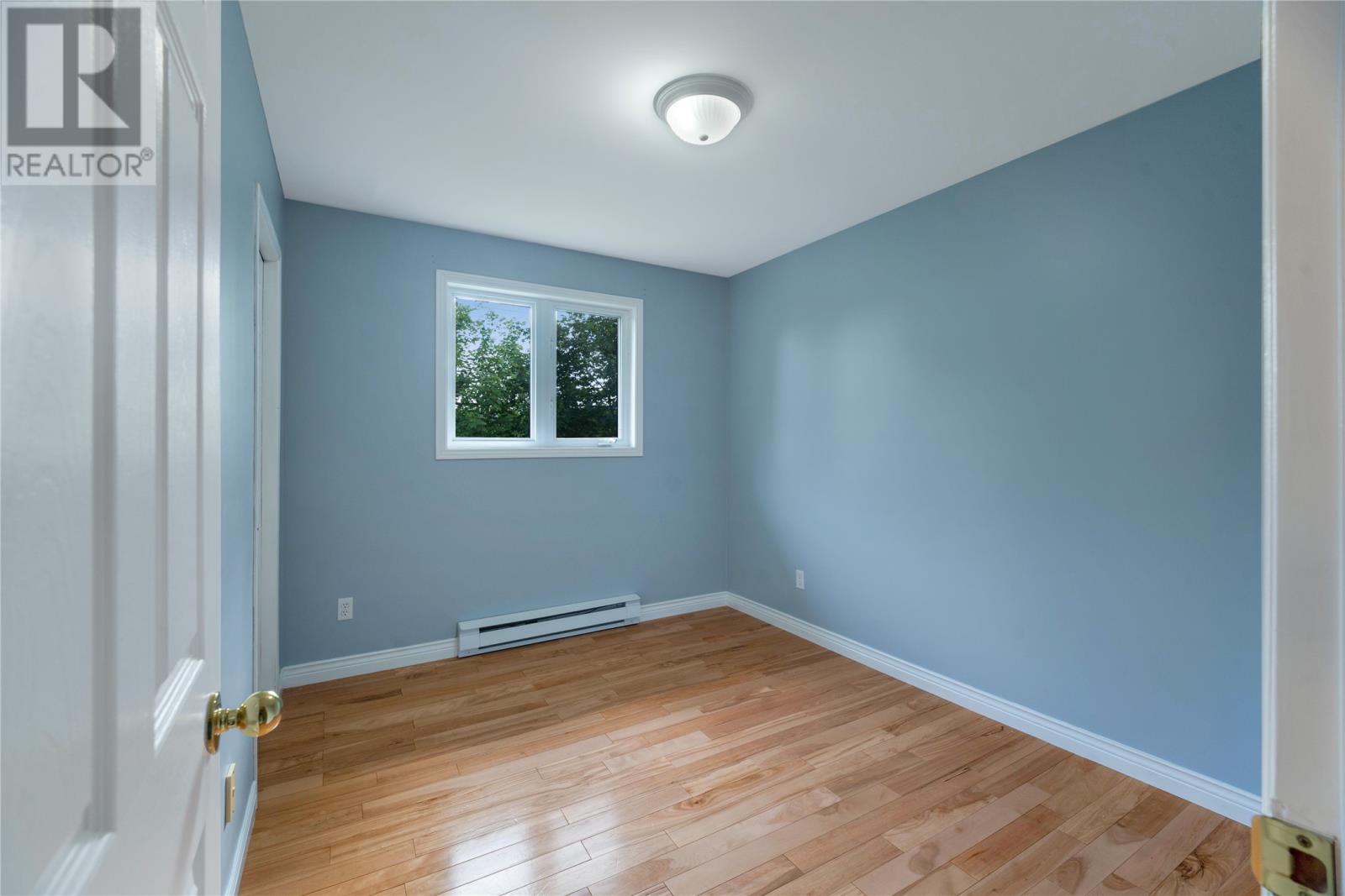 24 Middle Ridge Road, Conception Bay South — photo 17
