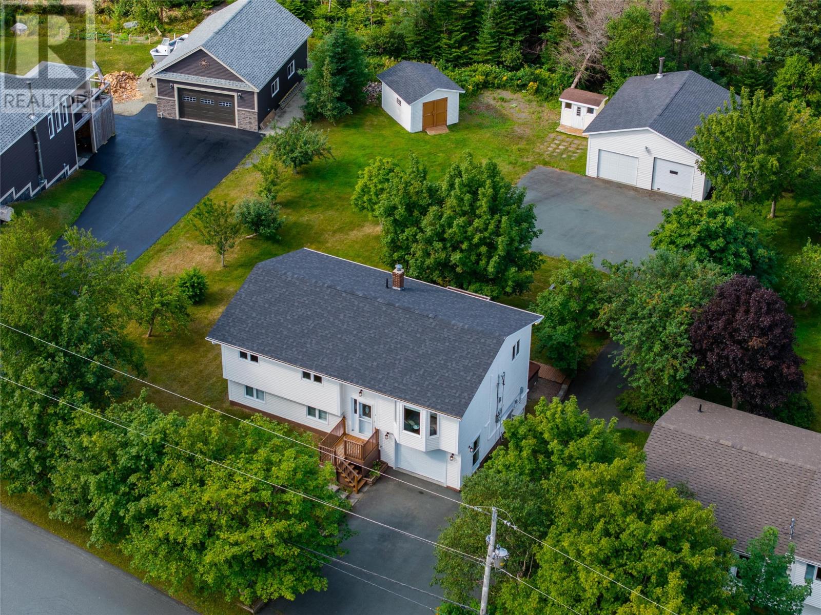24 Middle Ridge Road, Conception Bay South — photo 3