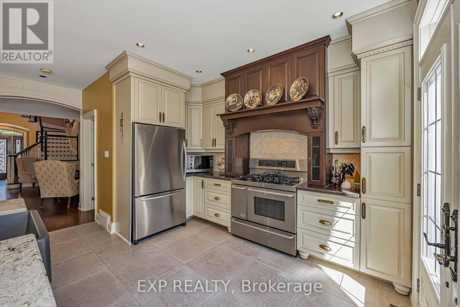 1388 Emerald Gate Avenue, Ottawa, Ontario  K1T 1C7 - Photo 6 - X13755734