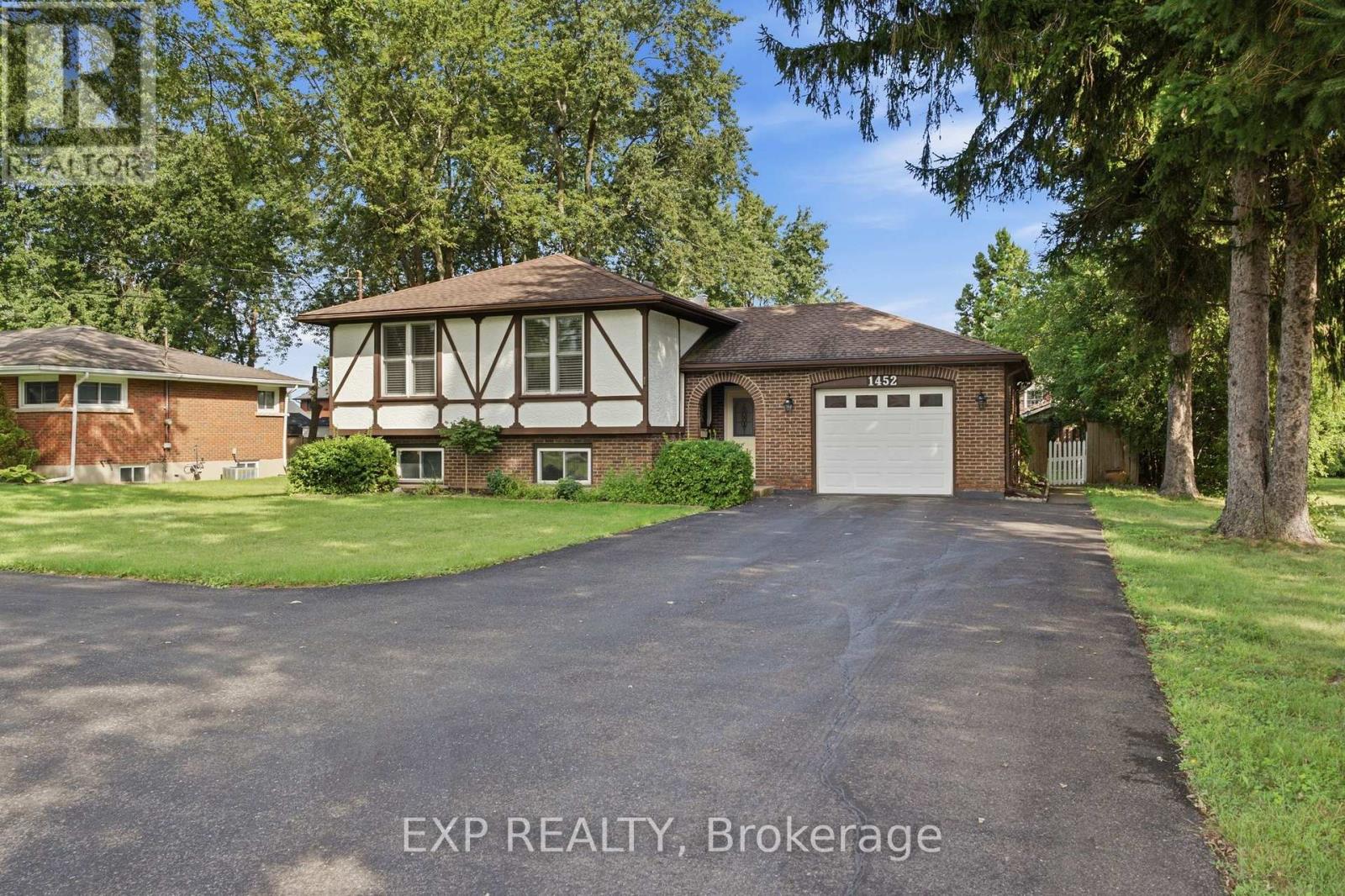 1452 GARRISON ROAD, Fort Erie, Ontario