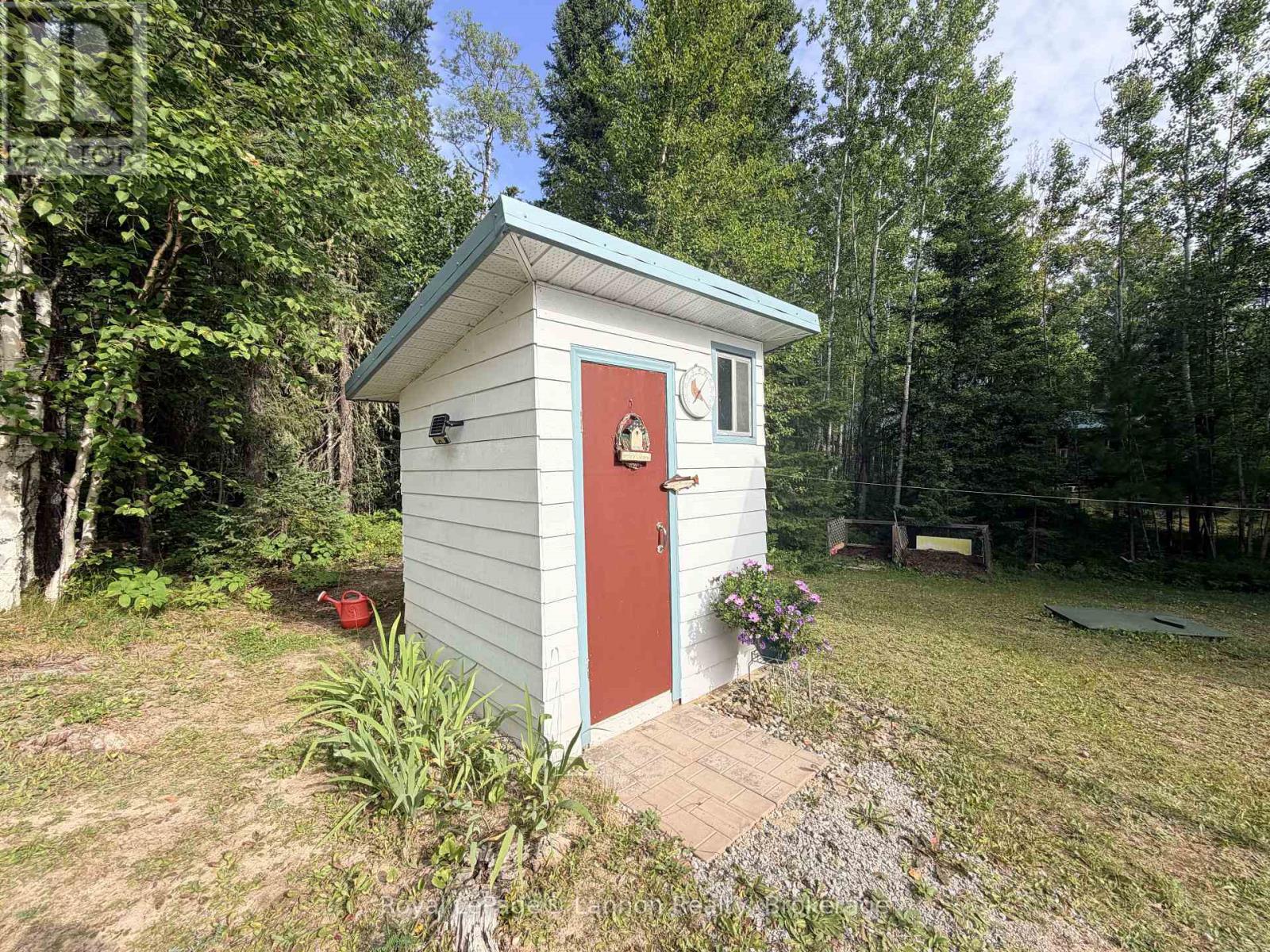 238 Eagle Nest Road, Greenstone, Ontario  P0T 2H0 - Photo 18 - X13755762