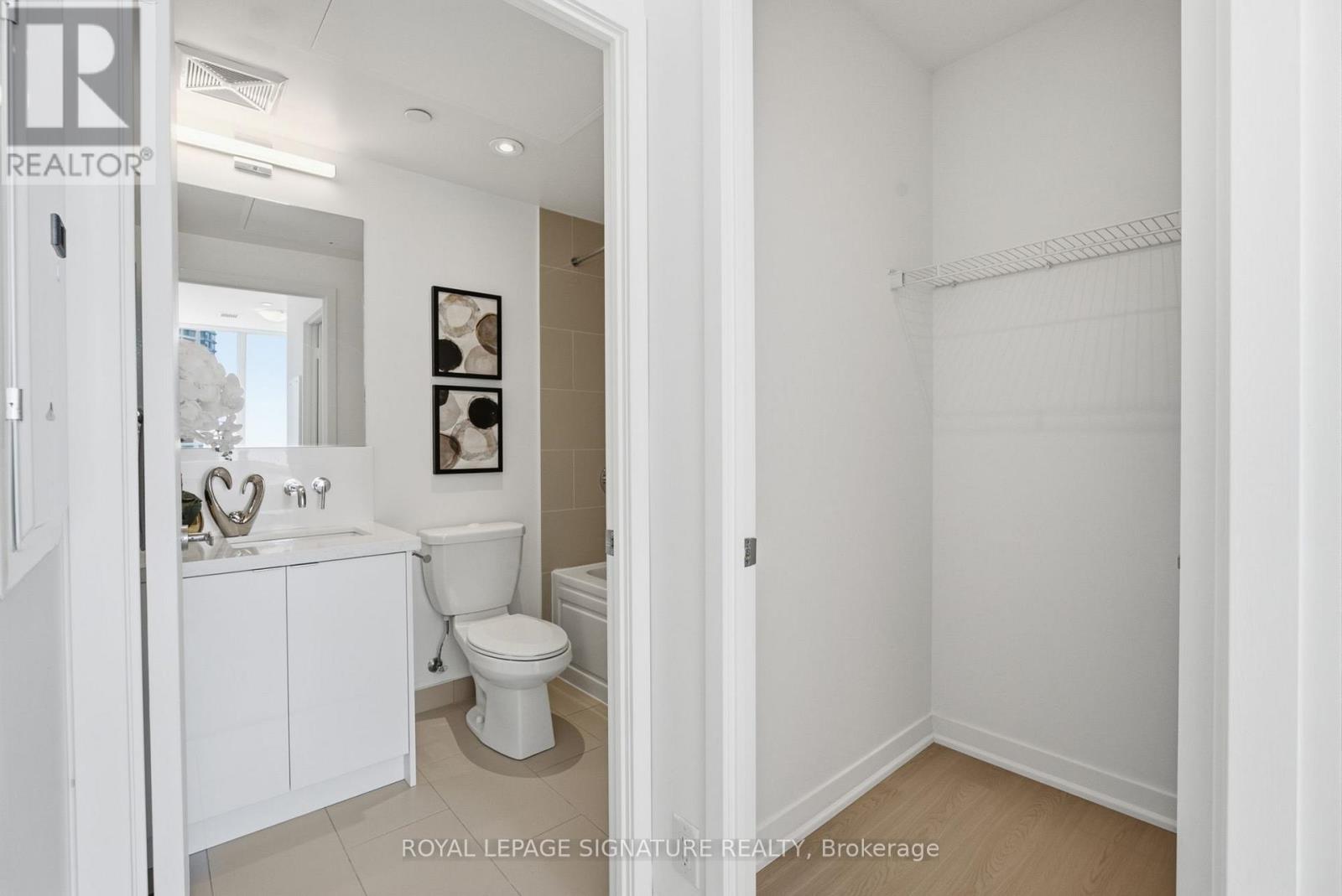 1710 - 88 Harbour Street, Toronto, Ontario  M5J 0C3 - Photo 24 - C13755680