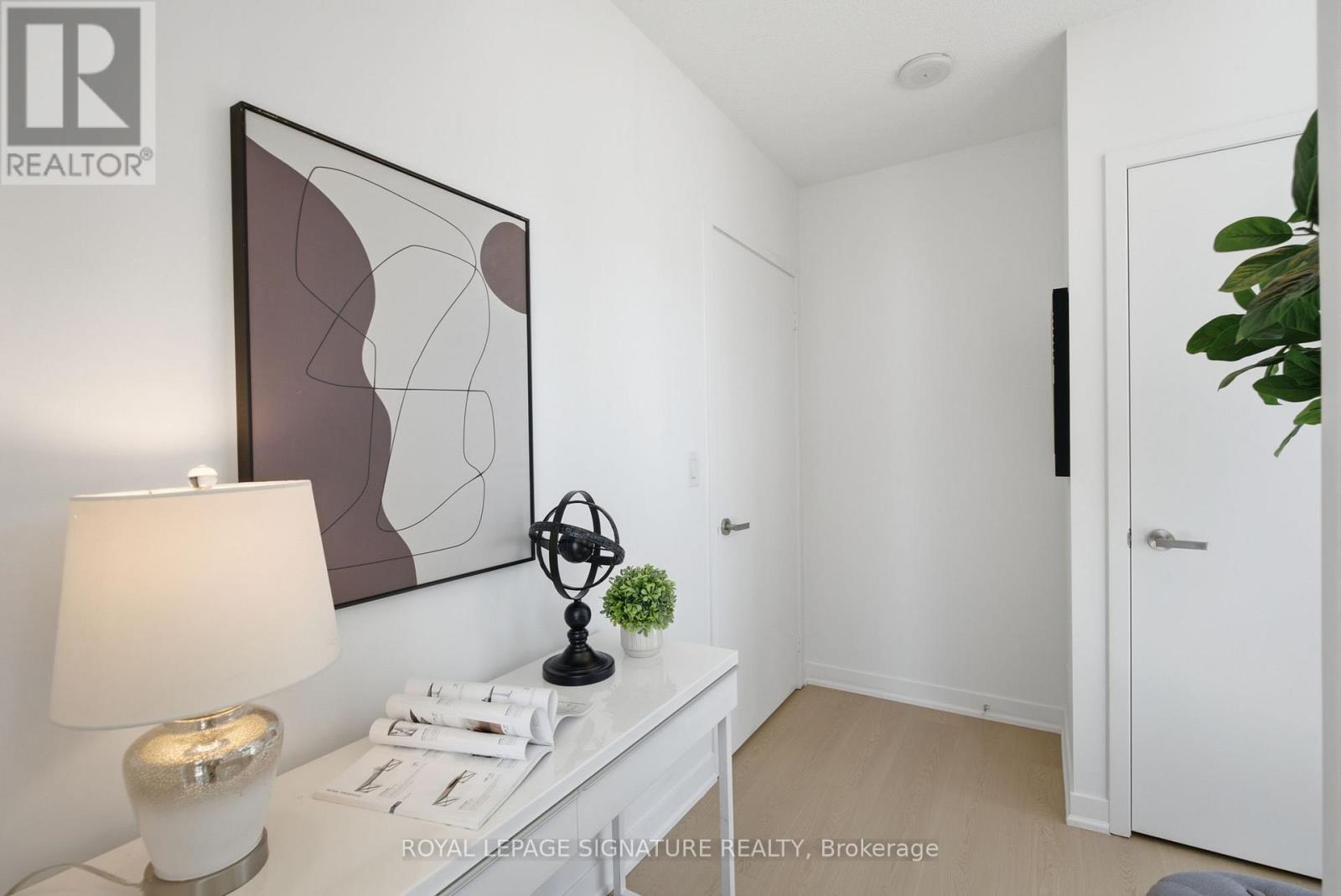 1710 - 88 Harbour Street, Toronto, Ontario  M5J 0C3 - Photo 27 - C13755680