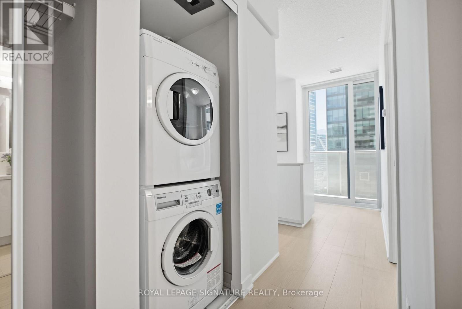 1710 - 88 Harbour Street, Toronto, Ontario  M5J 0C3 - Photo 29 - C13755680