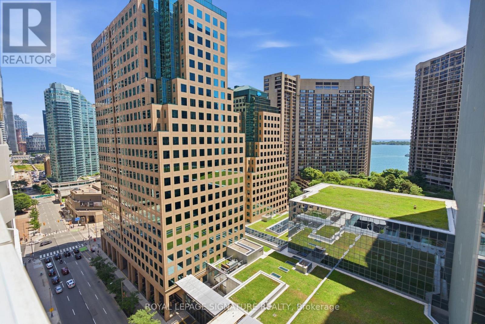 1710 - 88 Harbour Street, Toronto, Ontario  M5J 0C3 - Photo 33 - C13755680