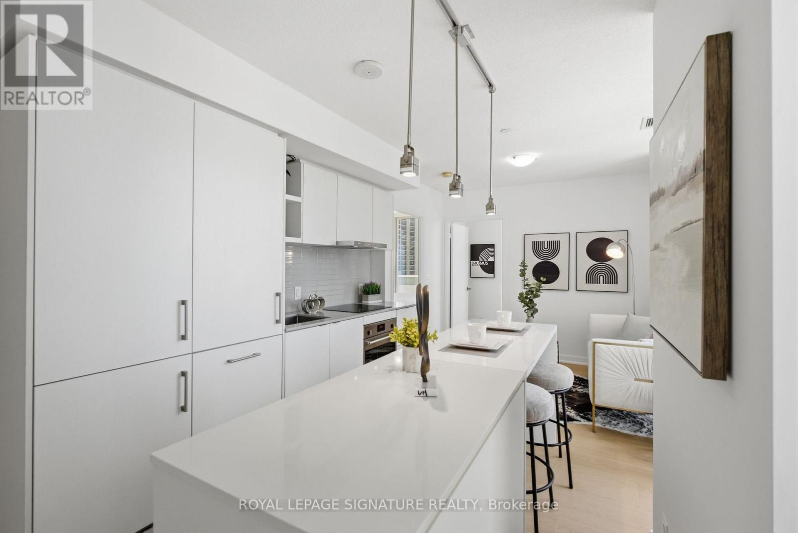 1710 - 88 Harbour Street, Toronto, Ontario  M5J 0C3 - Photo 7 - C13755680