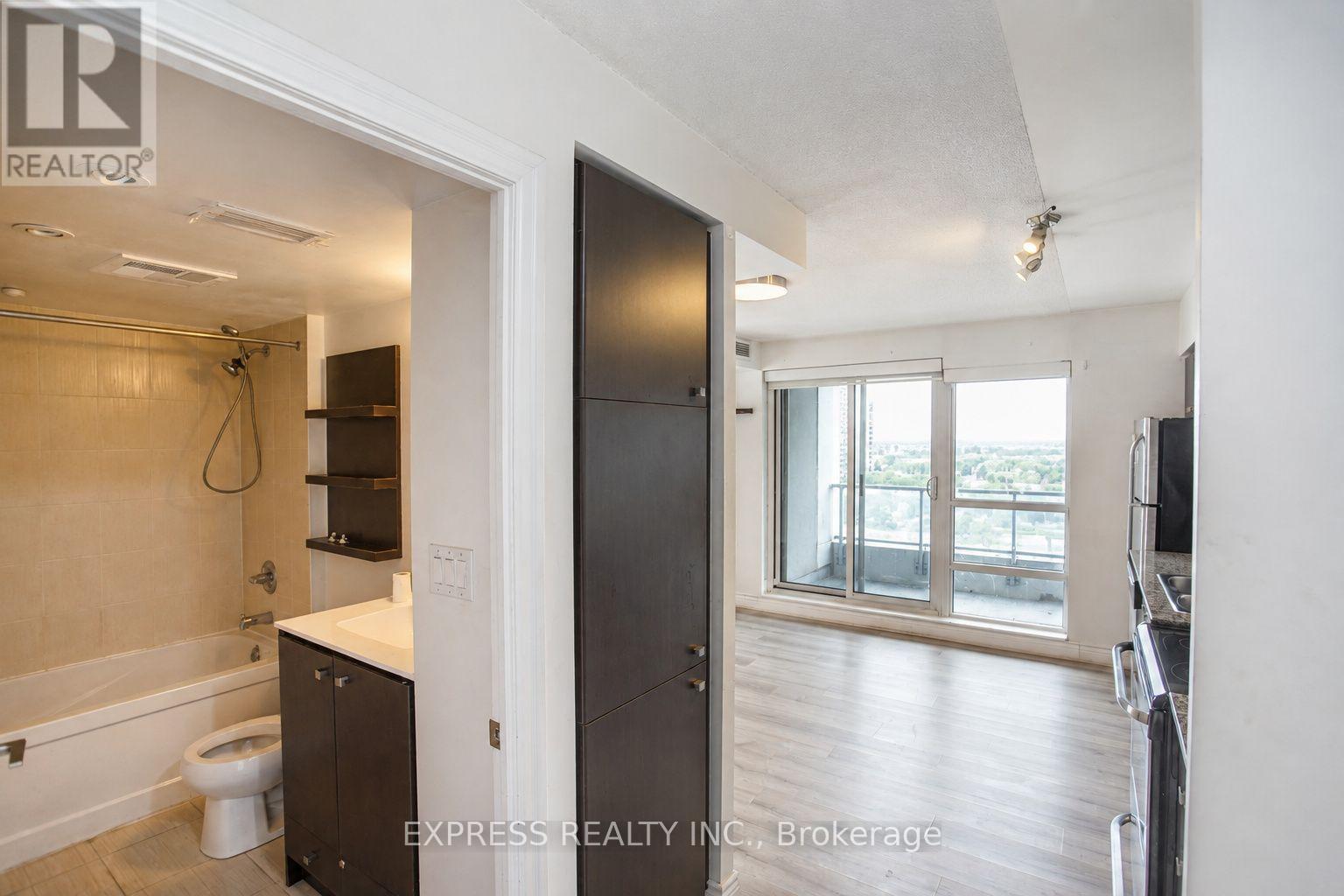 1105 - 2015 Sheppard Avenue E, Toronto, Ontario  M2J 0B3 - Photo 20 - C13755712