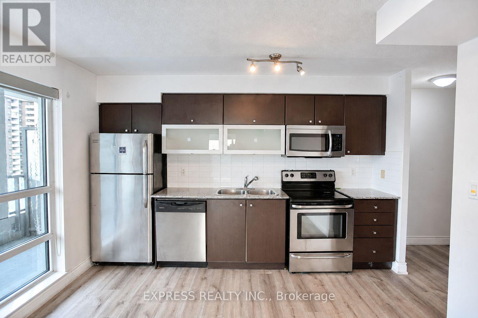 1105 - 2015 Sheppard Avenue E, Toronto, Ontario  M2J 0B3 - Photo 7 - C13755712