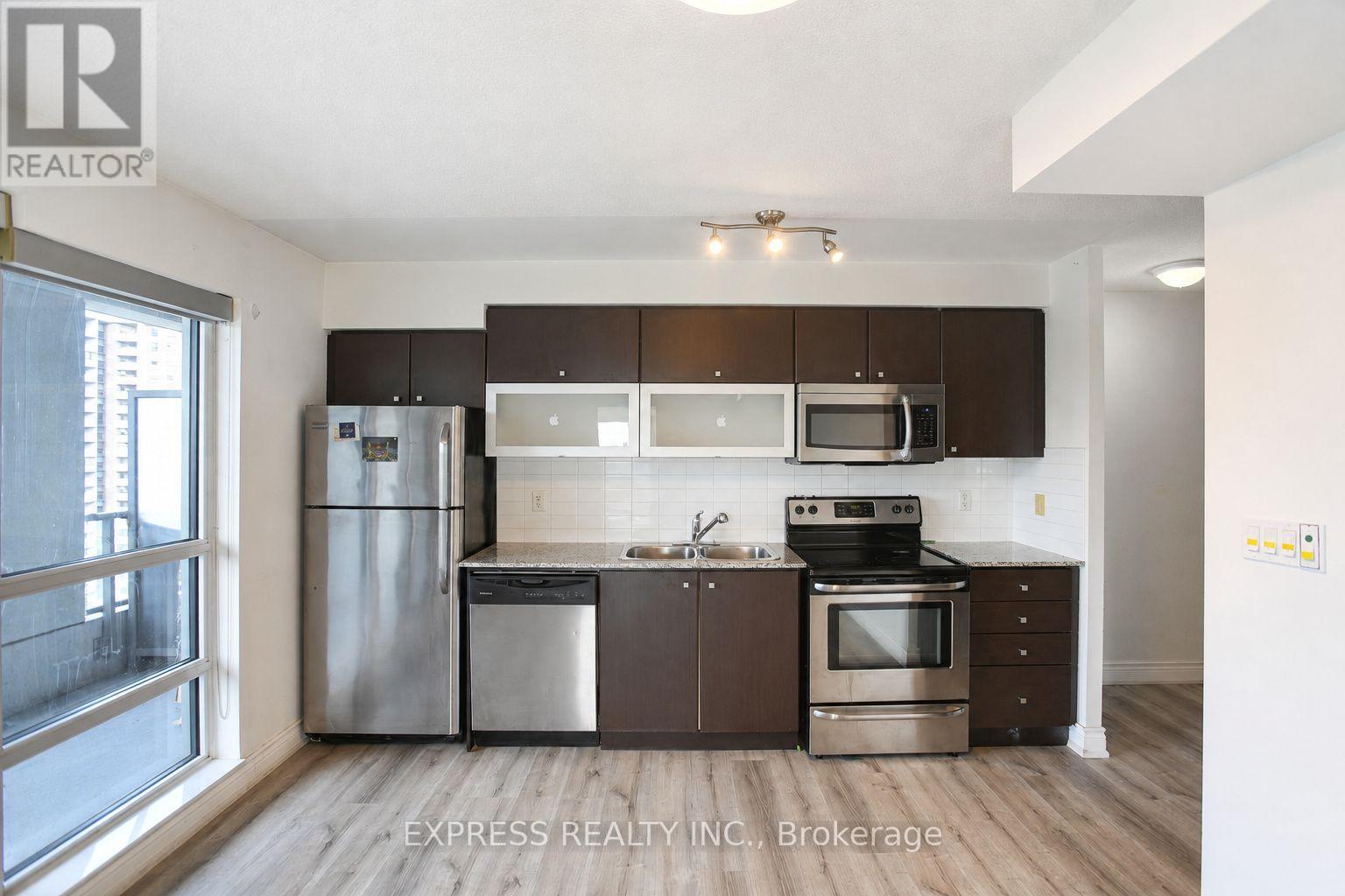 1105 - 2015 Sheppard Avenue E, Toronto, Ontario  M2J 0B3 - Photo 8 - C13755712