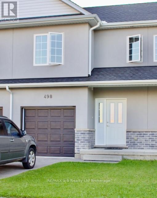498 LAMPMAN PLACE