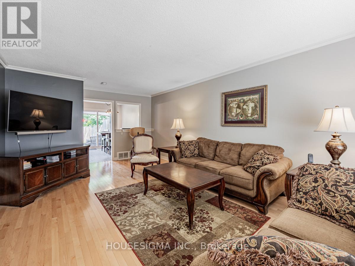 1379 Orlando Court, Oshawa, Ontario  L1G 6T8 - Photo 19 - E13755688