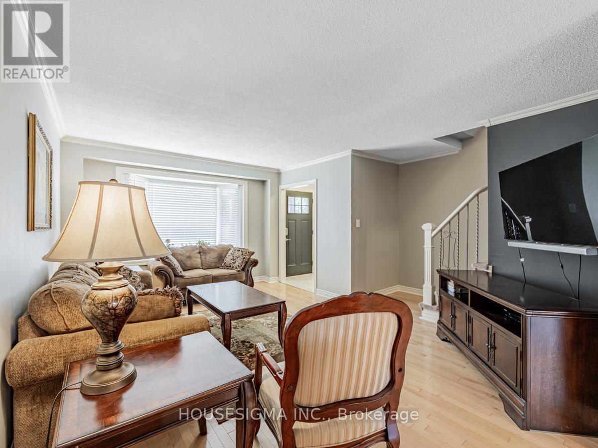1379 Orlando Court, Oshawa, Ontario  L1G 6T8 - Photo 21 - E13755688