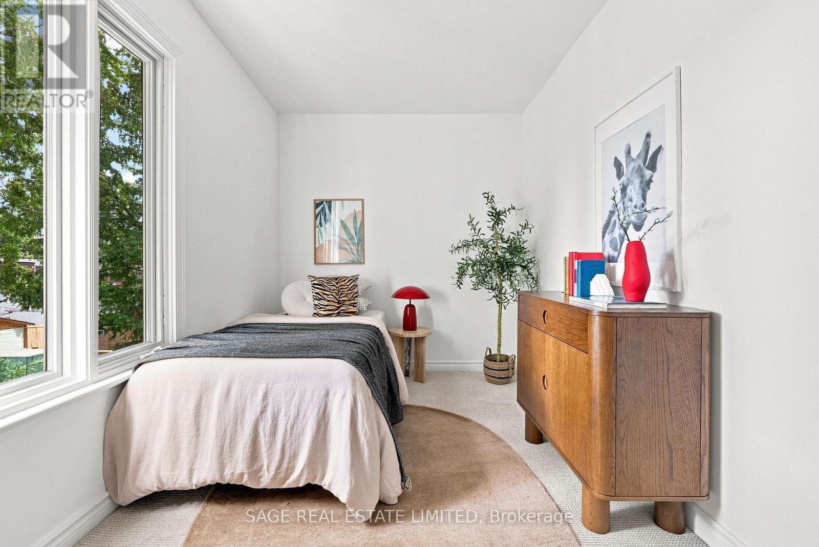 81 Woodfield Road, Toronto, Ontario  M4L 2W5 - Photo 18 - E13755710