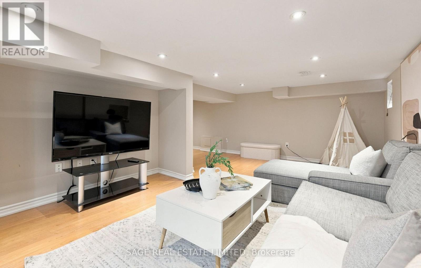 81 Woodfield Road, Toronto, Ontario  M4L 2W5 - Photo 39 - E13755710