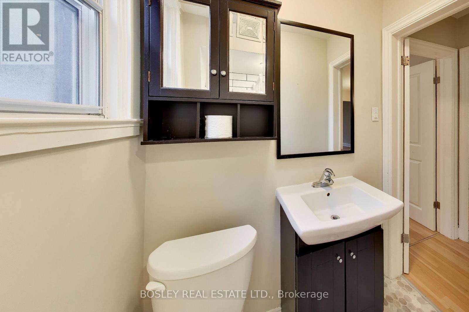 Main - 100 Kildonan Drive, Toronto, Ontario  M1N 3B8 - Photo 9 - E13755716