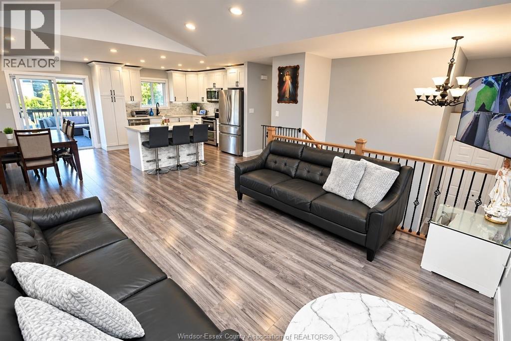 1035 Treverton Crescent, Windsor, Ontario  N8P 1K2 - Photo 6 - 26021880