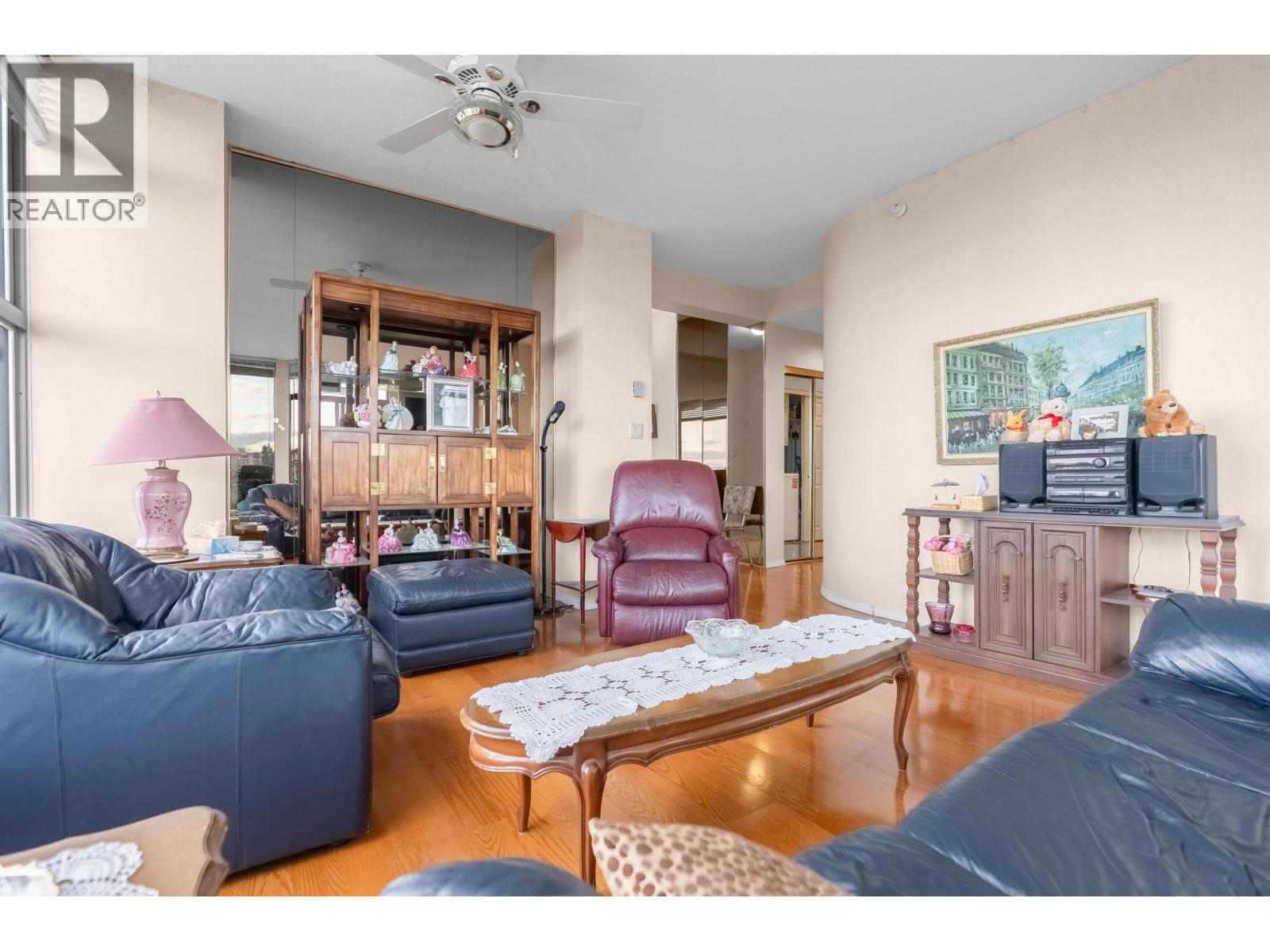 502 570 18th Street, West Vancouver, British Columbia  V7V 3V7 - Photo 11 - R3162237