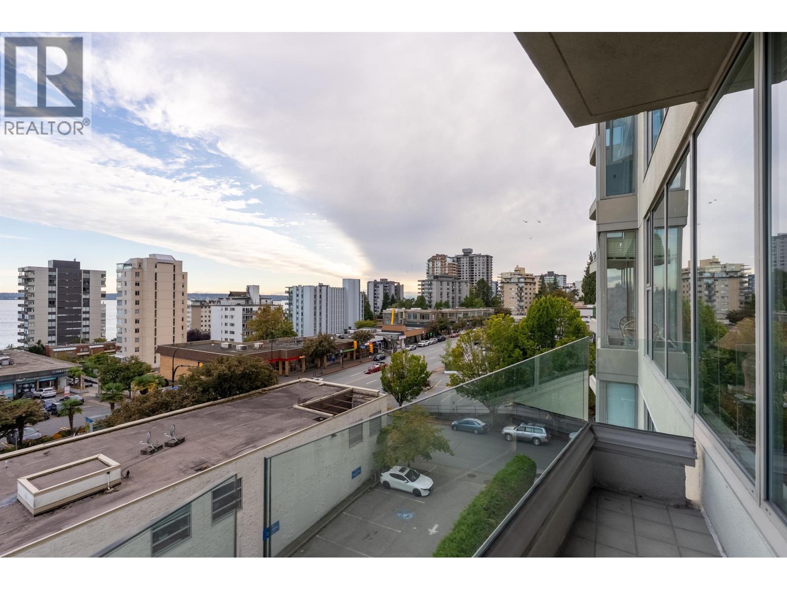 502 570 18th Street, West Vancouver, British Columbia  V7V 3V7 - Photo 17 - R3162237