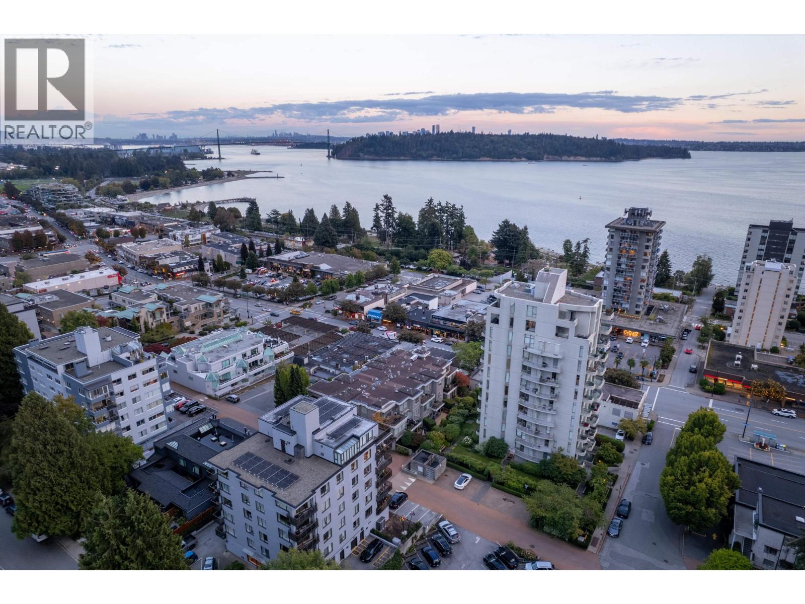 502 570 18th Street, West Vancouver, British Columbia  V7V 3V7 - Photo 38 - R3162237