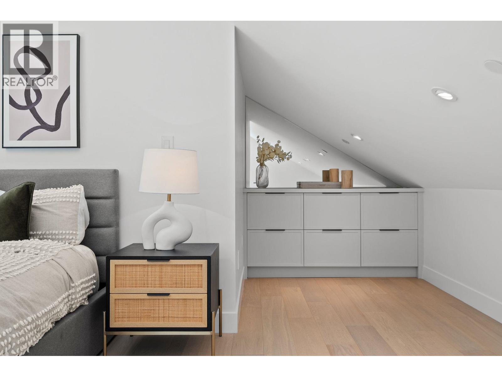 1 3255 W 13th Avenue, Vancouver, British Columbia  V6K 2V6 - Photo 35 - R3162239