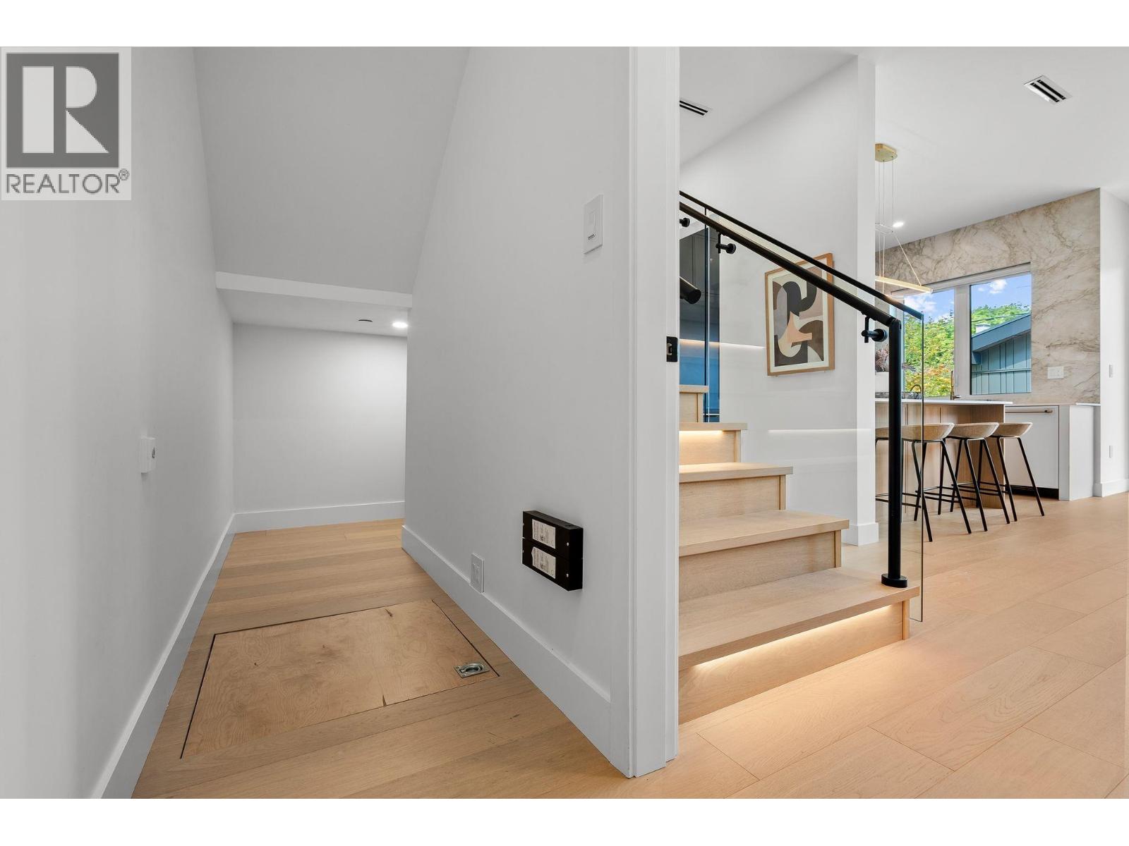 2 3255 W 13th Avenue, Vancouver, British Columbia  V6K 2V6 - Photo 16 - R3162246