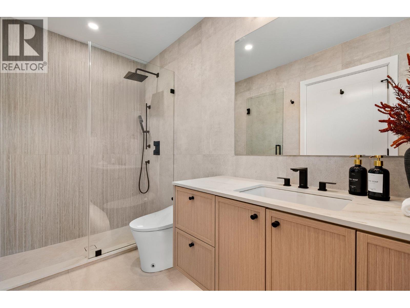 2 3255 W 13th Avenue, Vancouver, British Columbia  V6K 2V6 - Photo 26 - R3162246