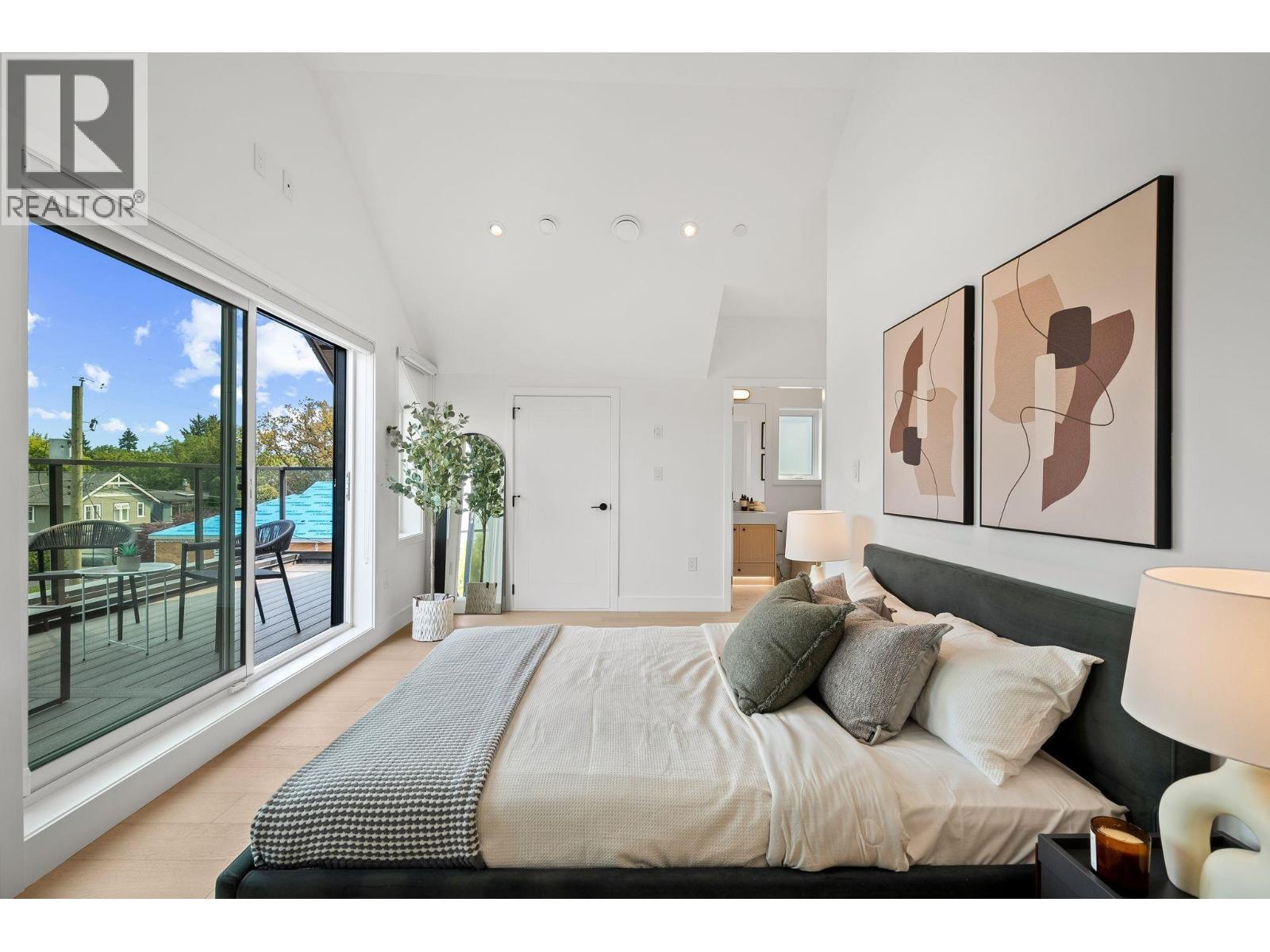 2 3255 W 13th Avenue, Vancouver, British Columbia  V6K 2V6 - Photo 32 - R3162246