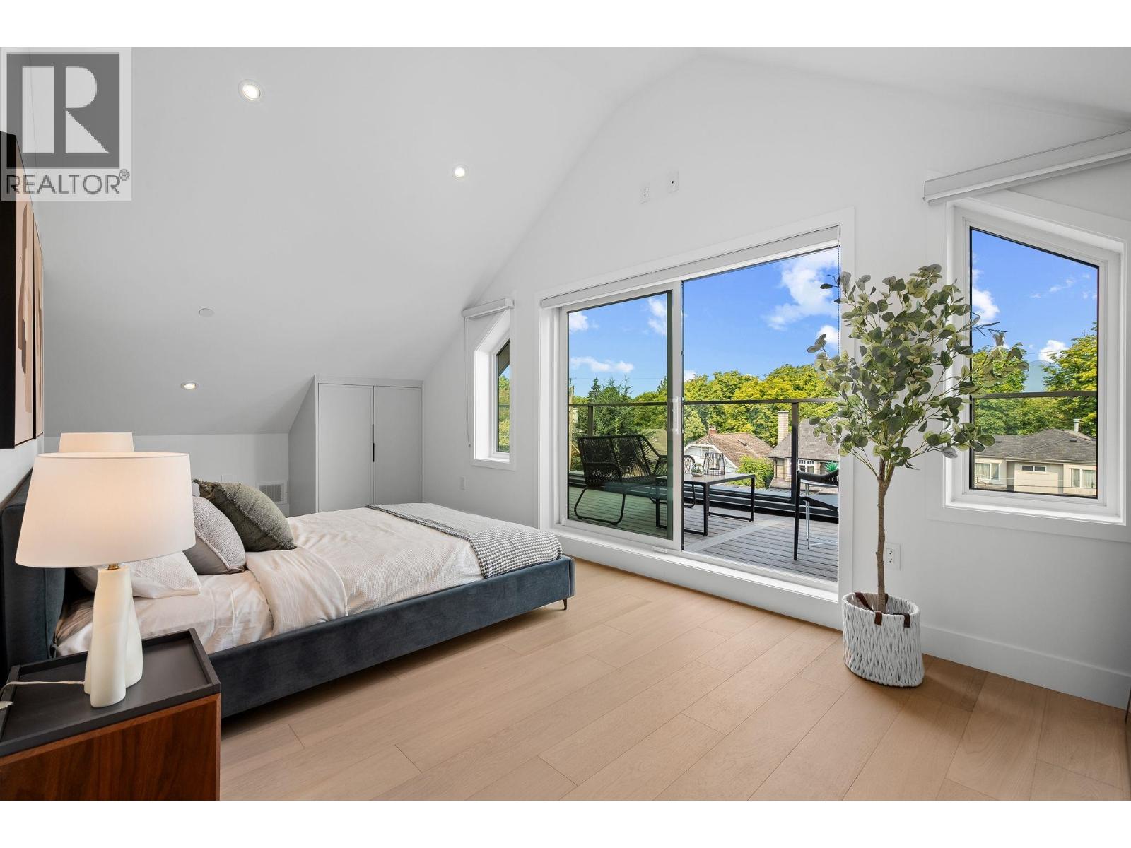 2 3255 W 13th Avenue, Vancouver, British Columbia  V6K 2V6 - Photo 33 - R3162246