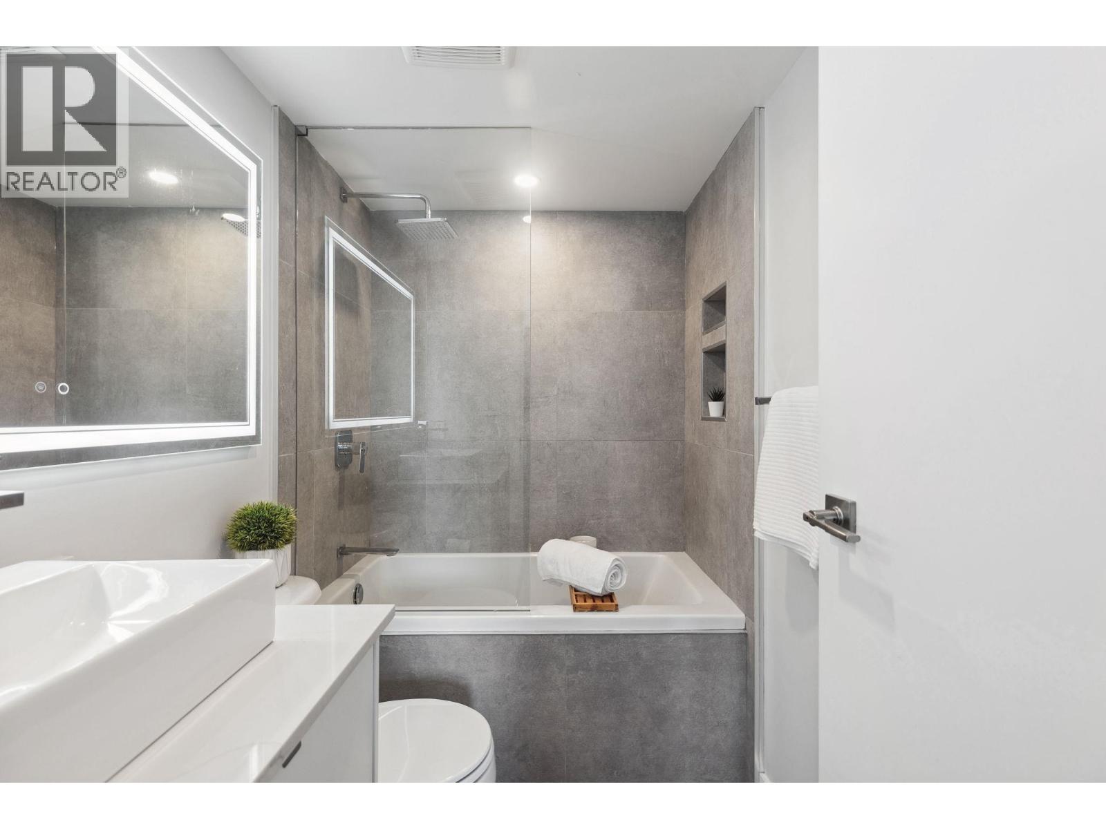 2406 1155 Seymour Street, Vancouver, British Columbia  V6B 1K2 - Photo 19 - R3162254