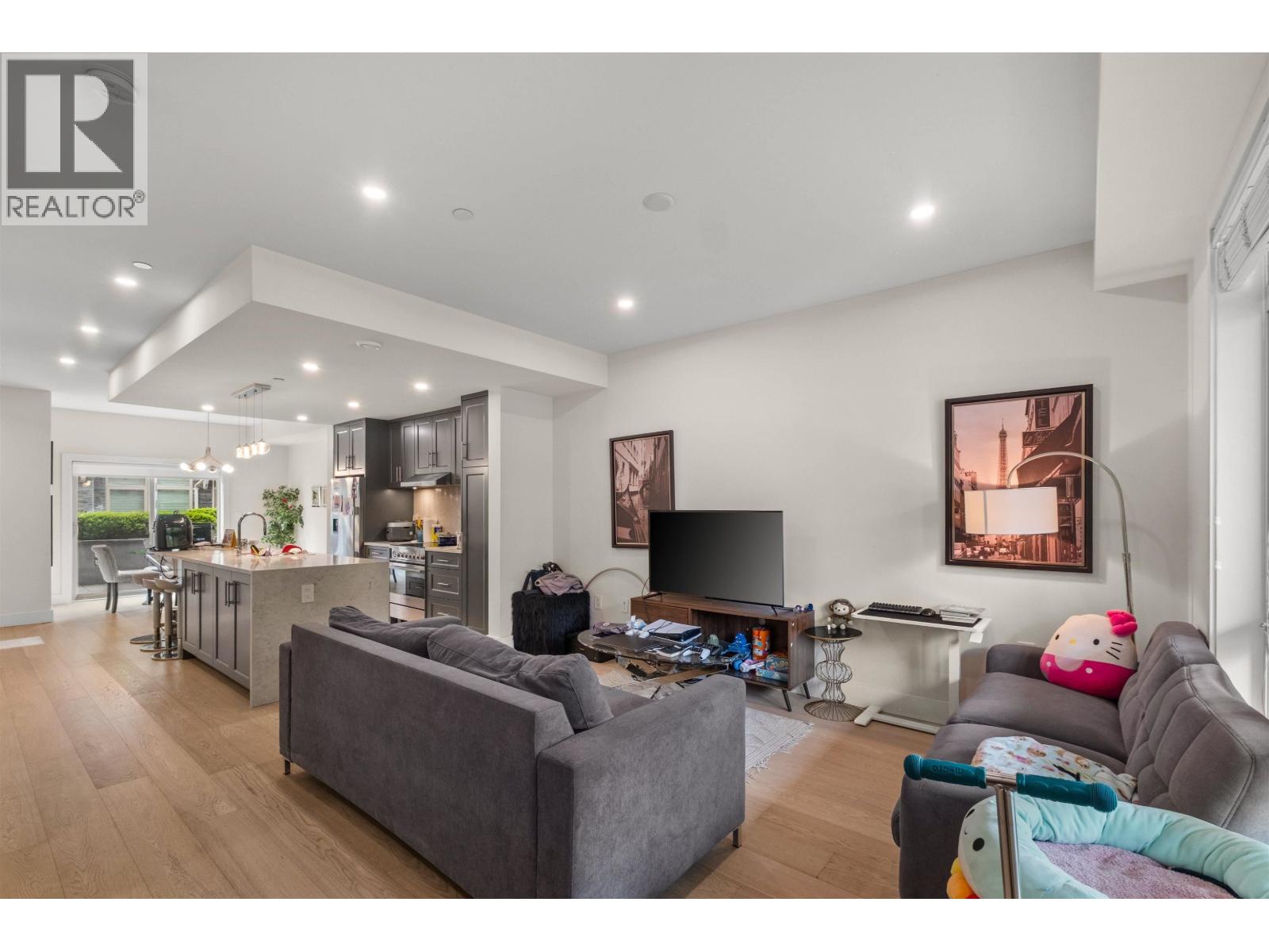 5 115 W Queens Road, North Vancouver, British Columbia  V7N 2K4 - Photo 7 - R3162256