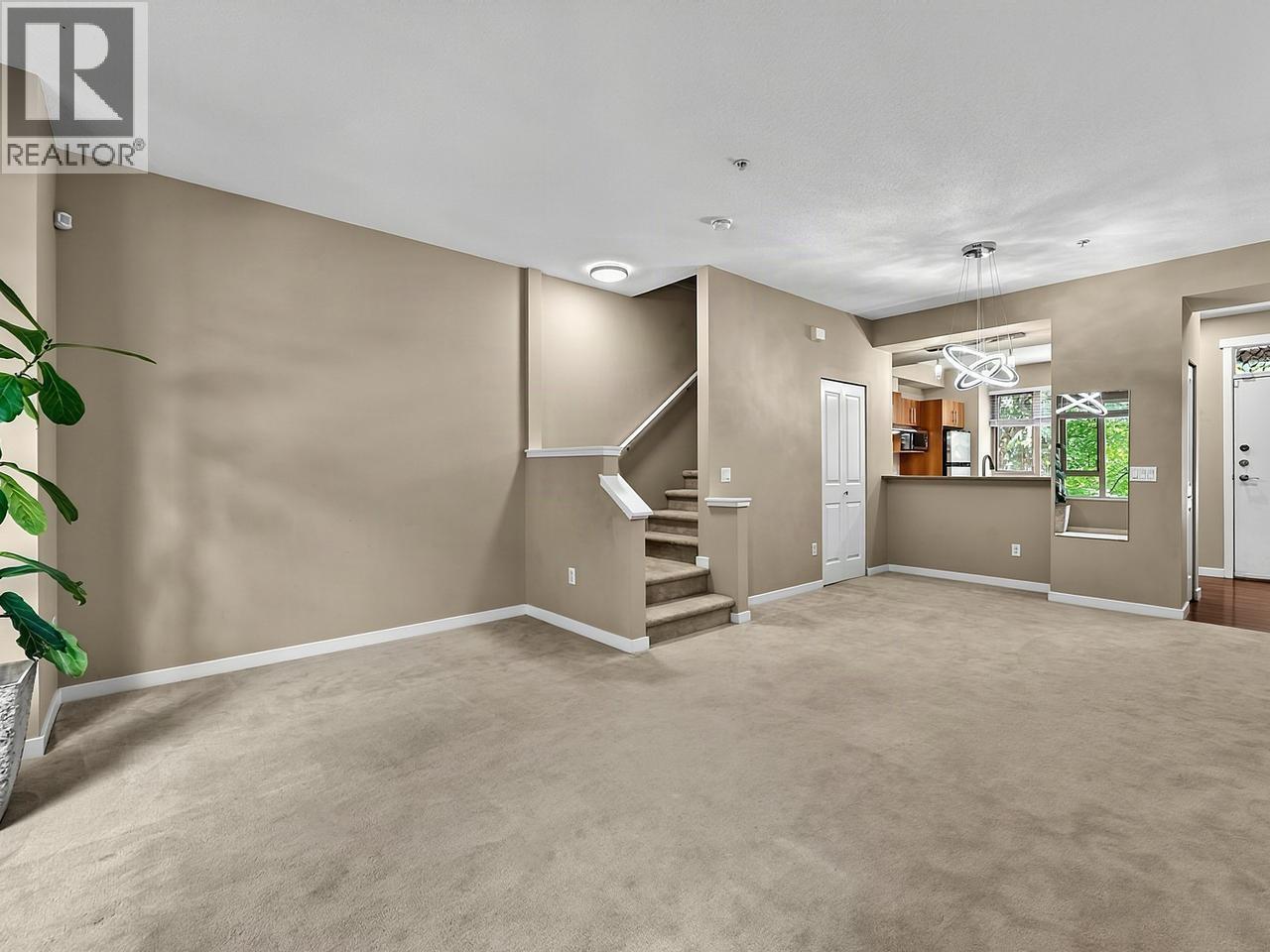 122 9229 University Crescent, Burnaby, British Columbia  V5A 4Z2 - Photo 13 - R3162259