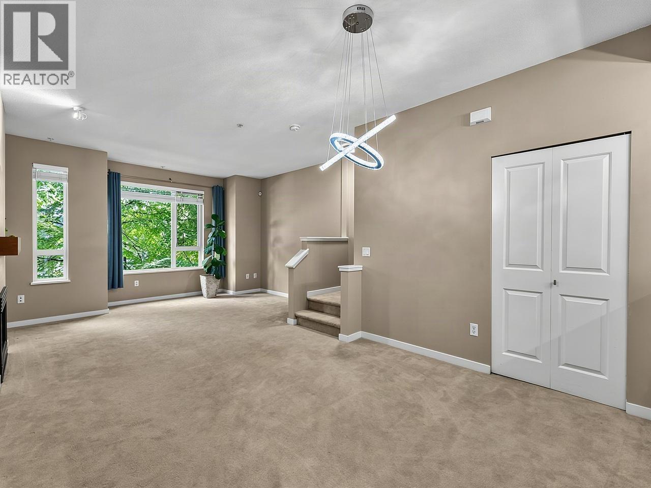 122 9229 University Crescent, Burnaby, British Columbia  V5A 4Z2 - Photo 7 - R3162259