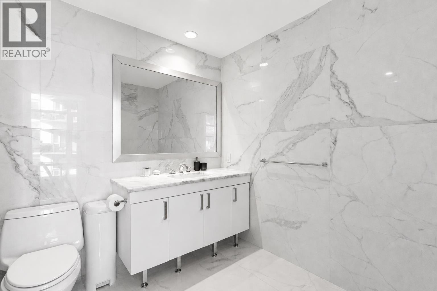 409 185 Victory Ship Way, North Vancouver, British Columbia  V7L 0G2 - Photo 20 - R3162289