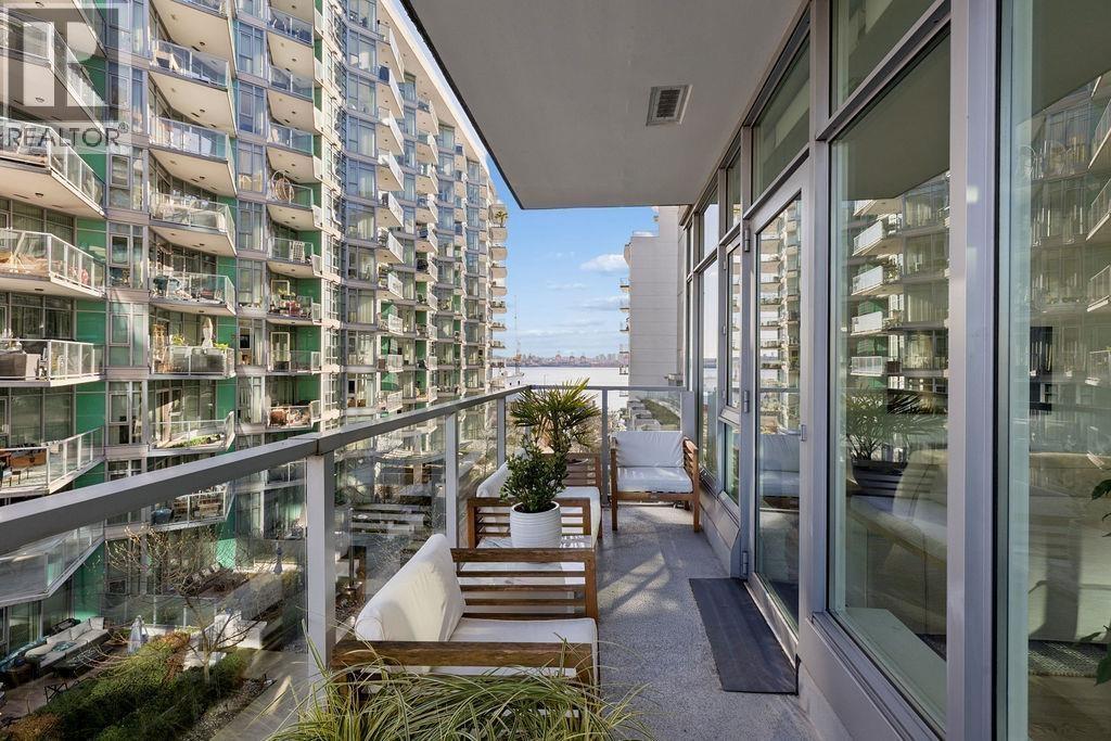409 185 Victory Ship Way, North Vancouver, British Columbia  V7L 0G2 - Photo 24 - R3162289