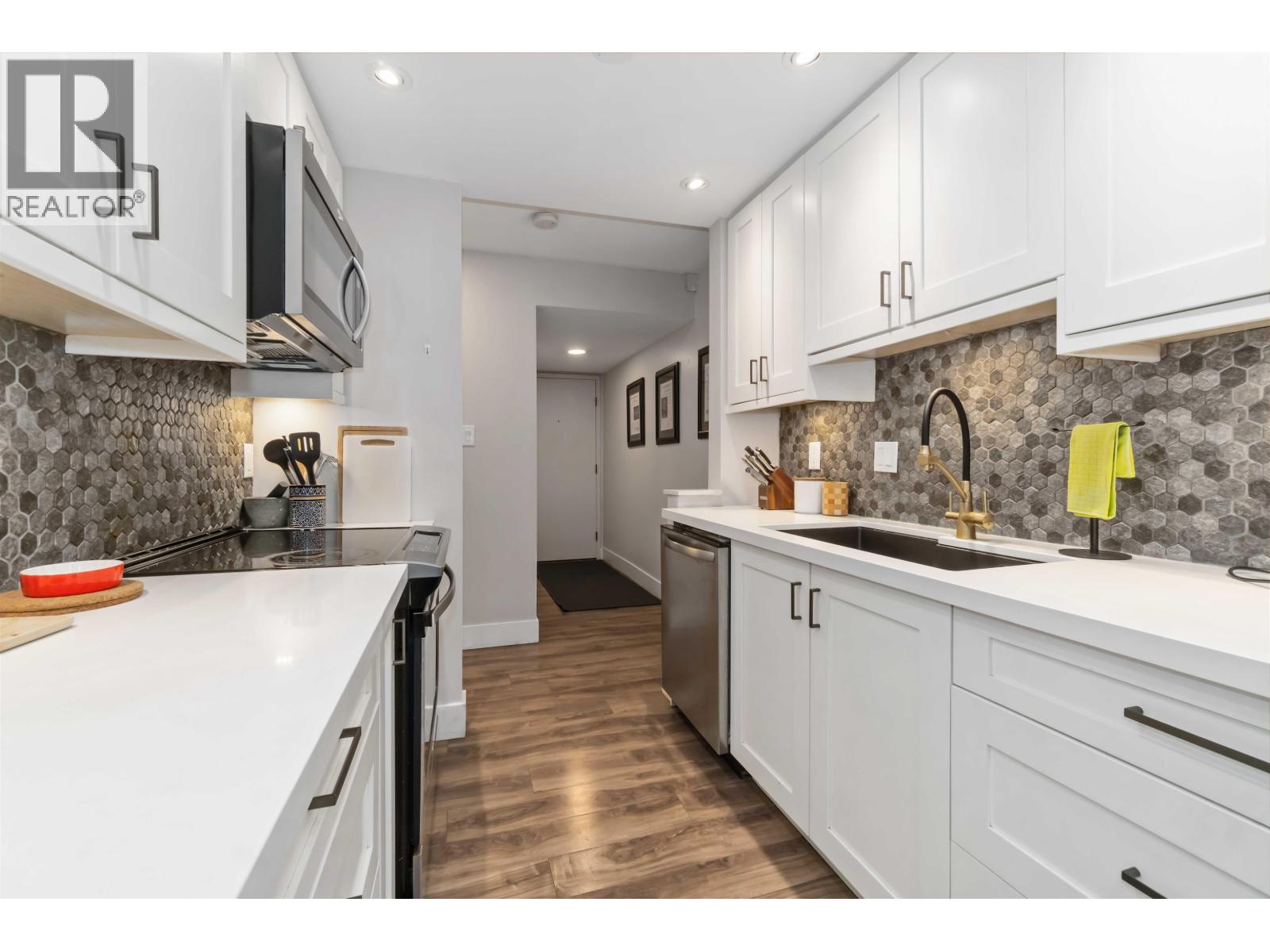 317 1345 W 15th Avenue, Vancouver, British Columbia  V6H 3R3 - Photo 9 - R3162292