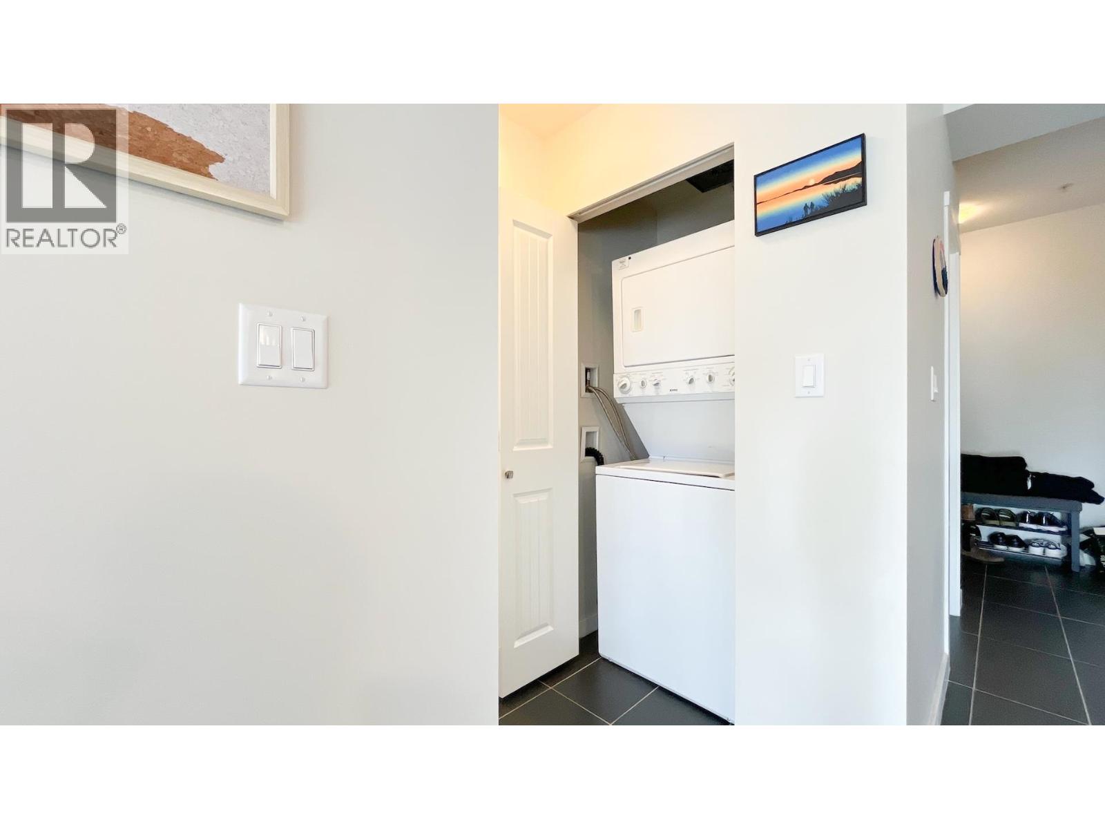 308 22290 North Avenue, Maple Ridge, British Columbia  V2X 8Z8 - Photo 12 - R3162294