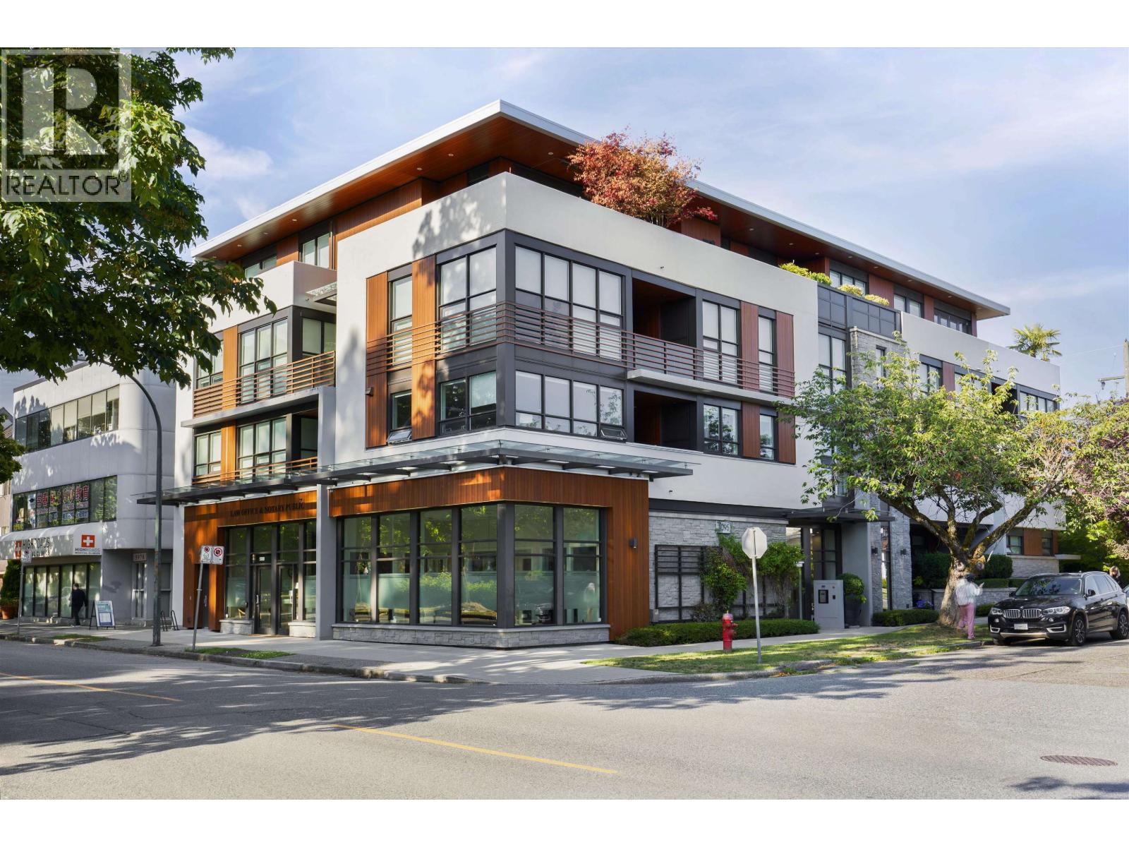 203 2095 W 44th Avenue, Vancouver, British Columbia  V6M 2G1 - Photo 1 - R3162296