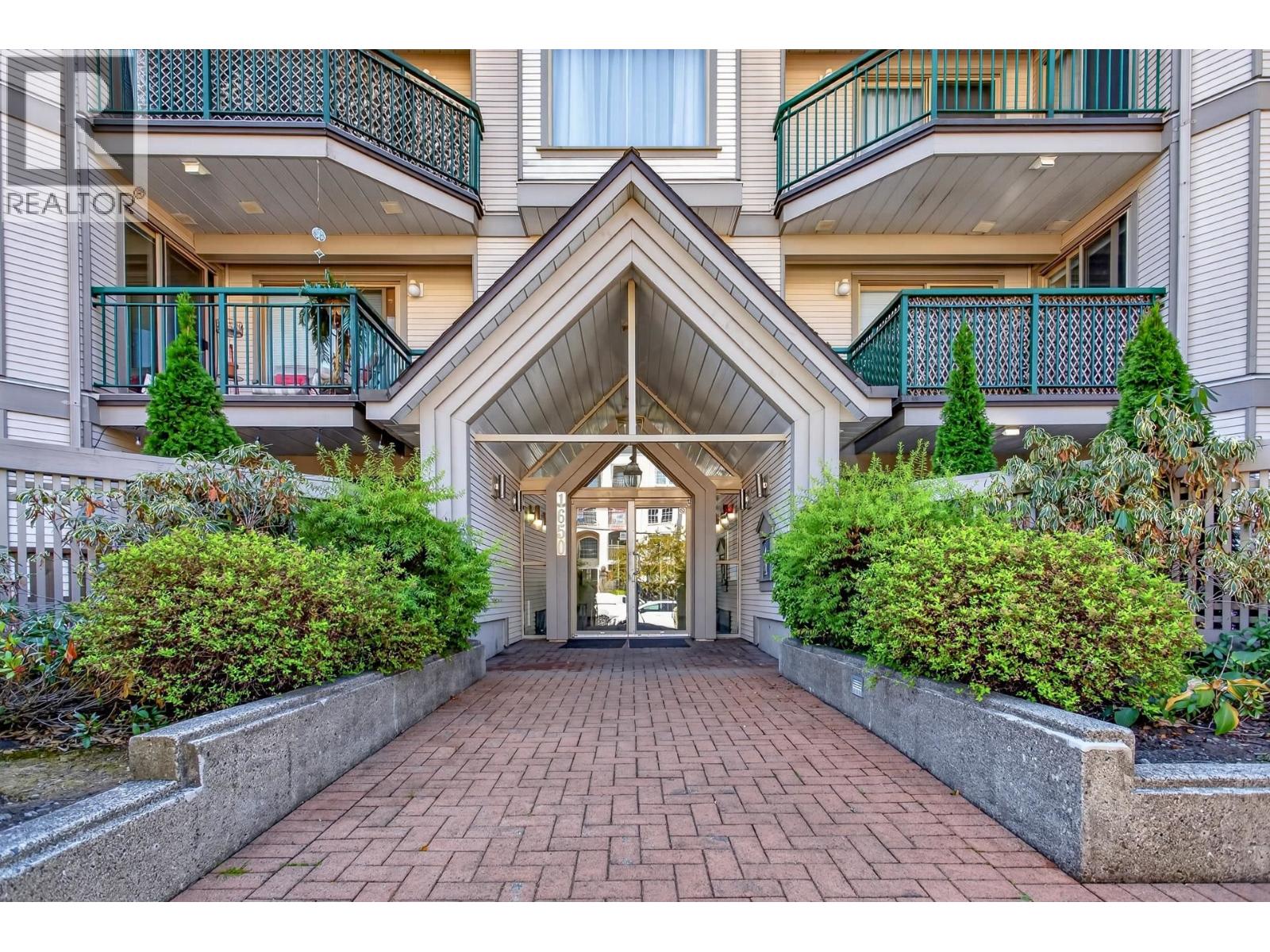 306 1650 Grant Avenue, Port Coquitlam, British Columbia  V3B 7V2 - Photo 2 - R3162300
