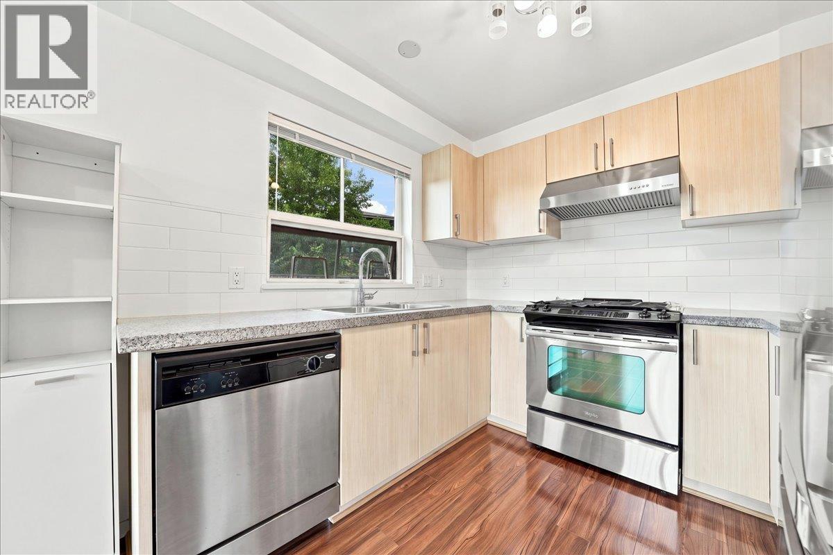 312 3156 Dayanee Springs Boulevard, Coquitlam, British Columbia  V3E 0B7 - Photo 16 - R3162301
