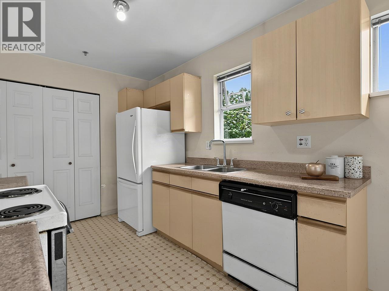 14 4157 Sophia Street, Vancouver, British Columbia  V5V 3V4 - Photo 14 - R3162314