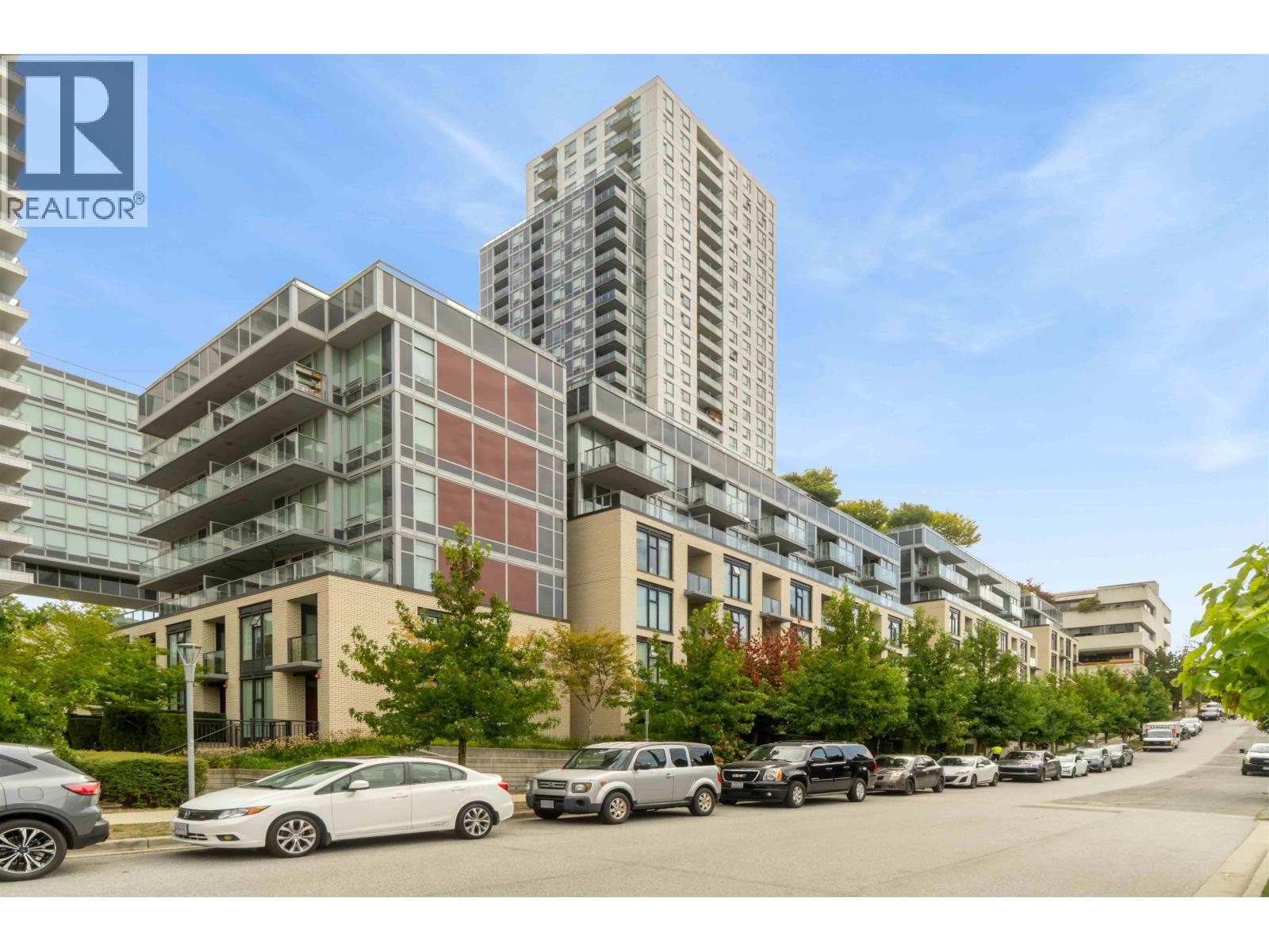615 5598 Ormidale Street, Vancouver, British Columbia  V5R 0E5 - Photo 1 - R3162320