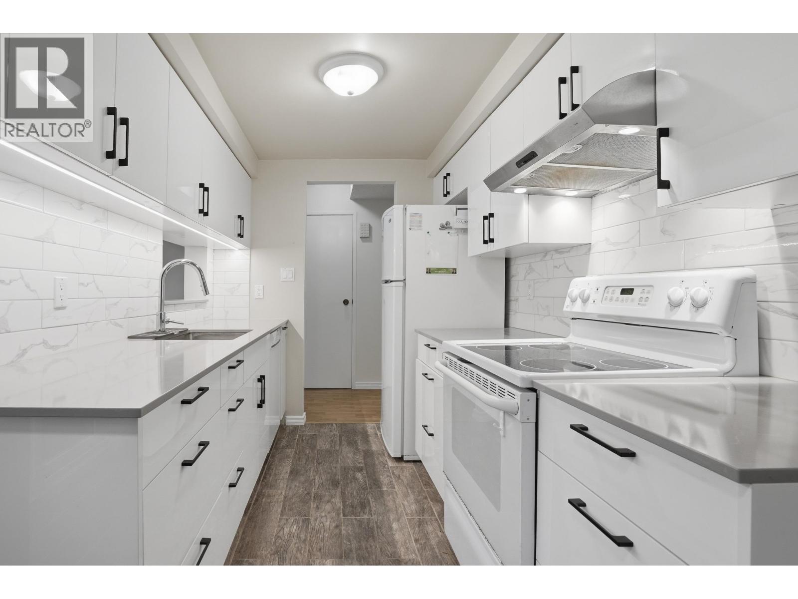 3407 Lynmoor Place, Vancouver, British Columbia  V5S 4G4 - Photo 4 - R3162321