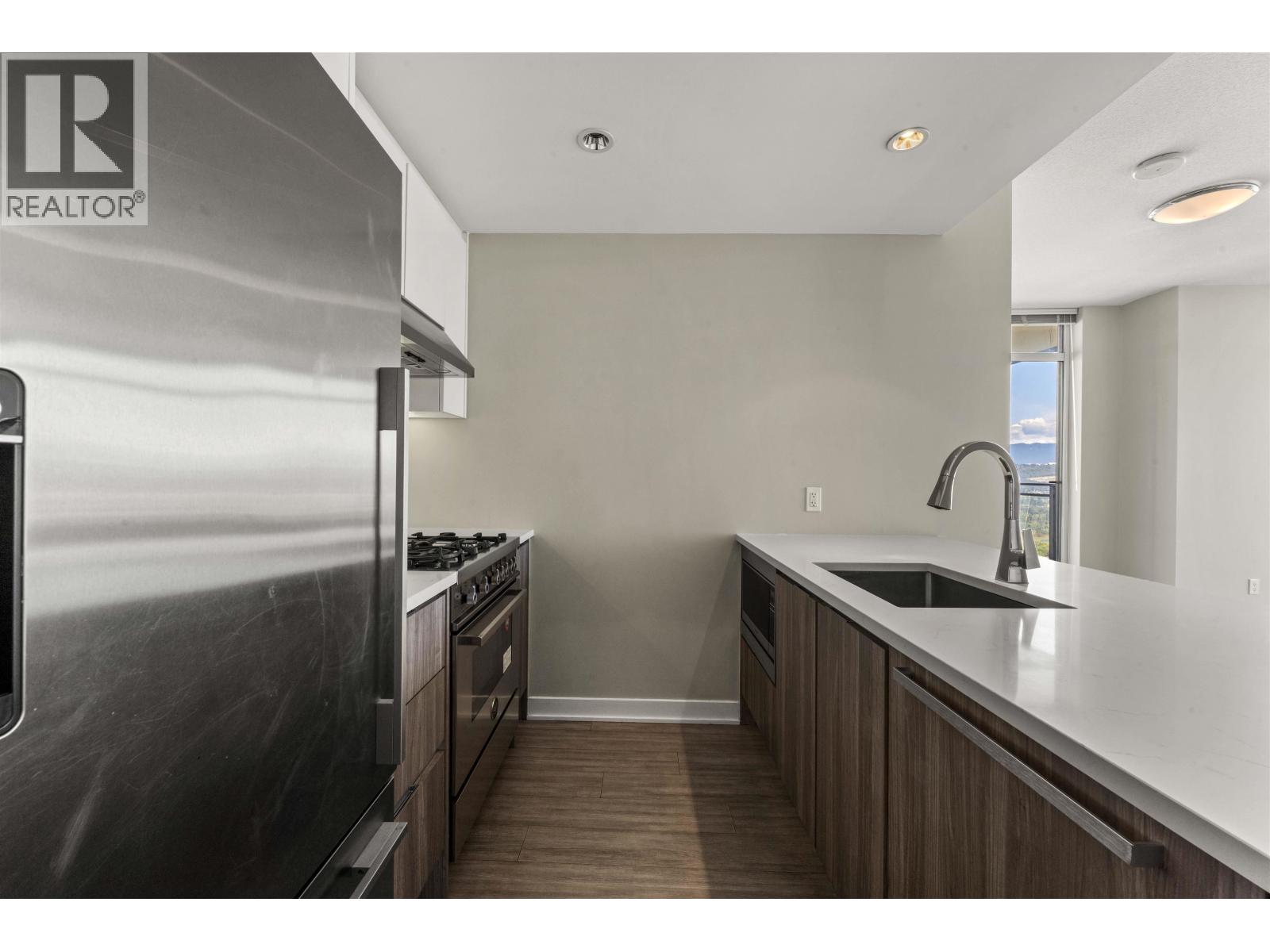 3705 4900 Lennox Lane, Burnaby, British Columbia  V5H 0G9 - Photo 6 - R3162322