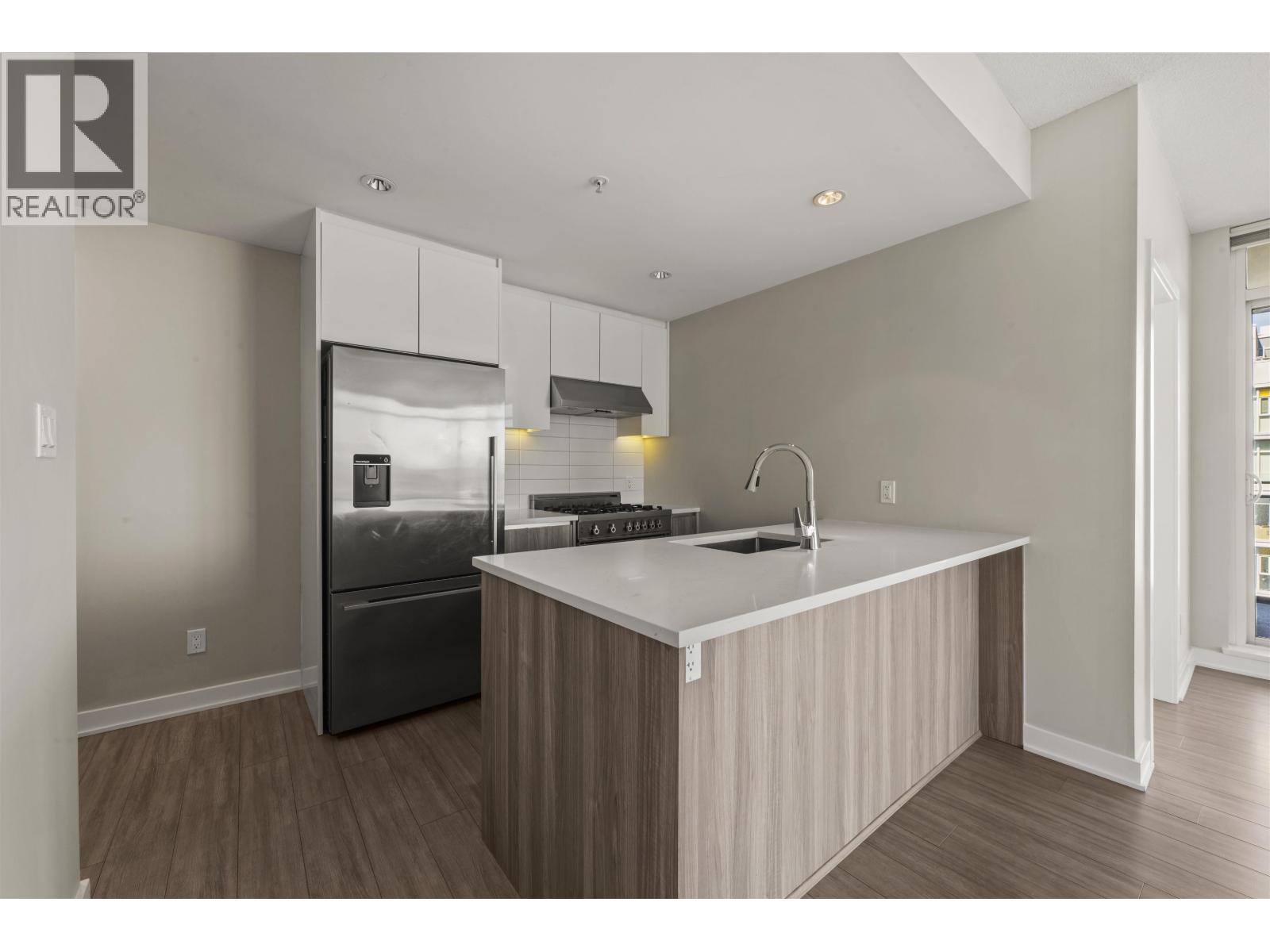 3705 4900 Lennox Lane, Burnaby, British Columbia  V5H 0G9 - Photo 9 - R3162322