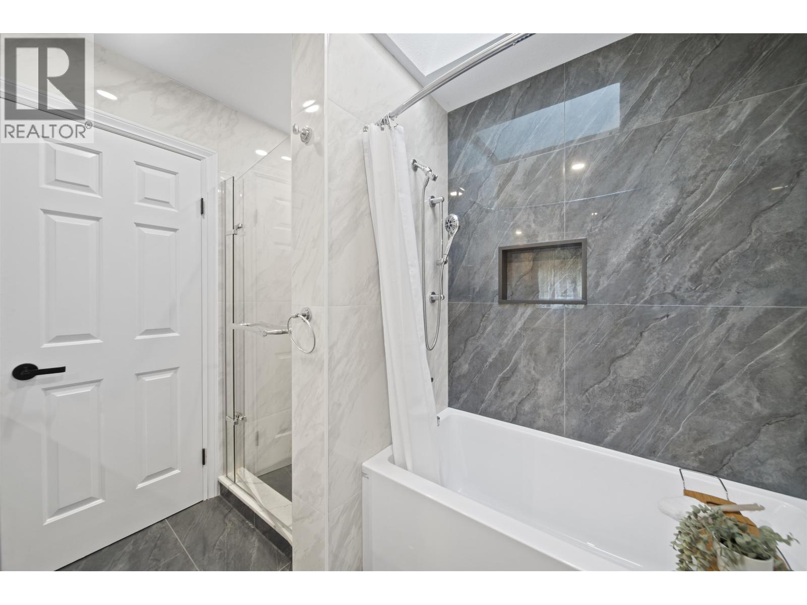 2480 Gale Avenue, Coquitlam, British Columbia  V3K 6B6 - Photo 17 - R3162258