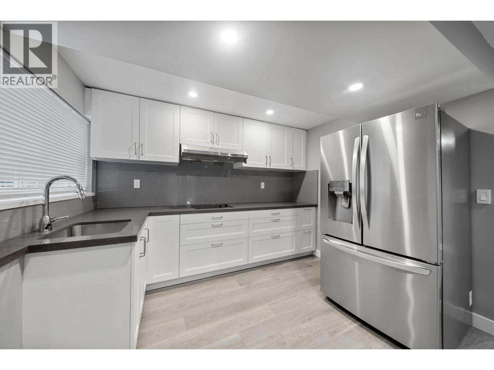 2480 Gale Avenue, Coquitlam, British Columbia  V3K 6B6 - Photo 28 - R3162258